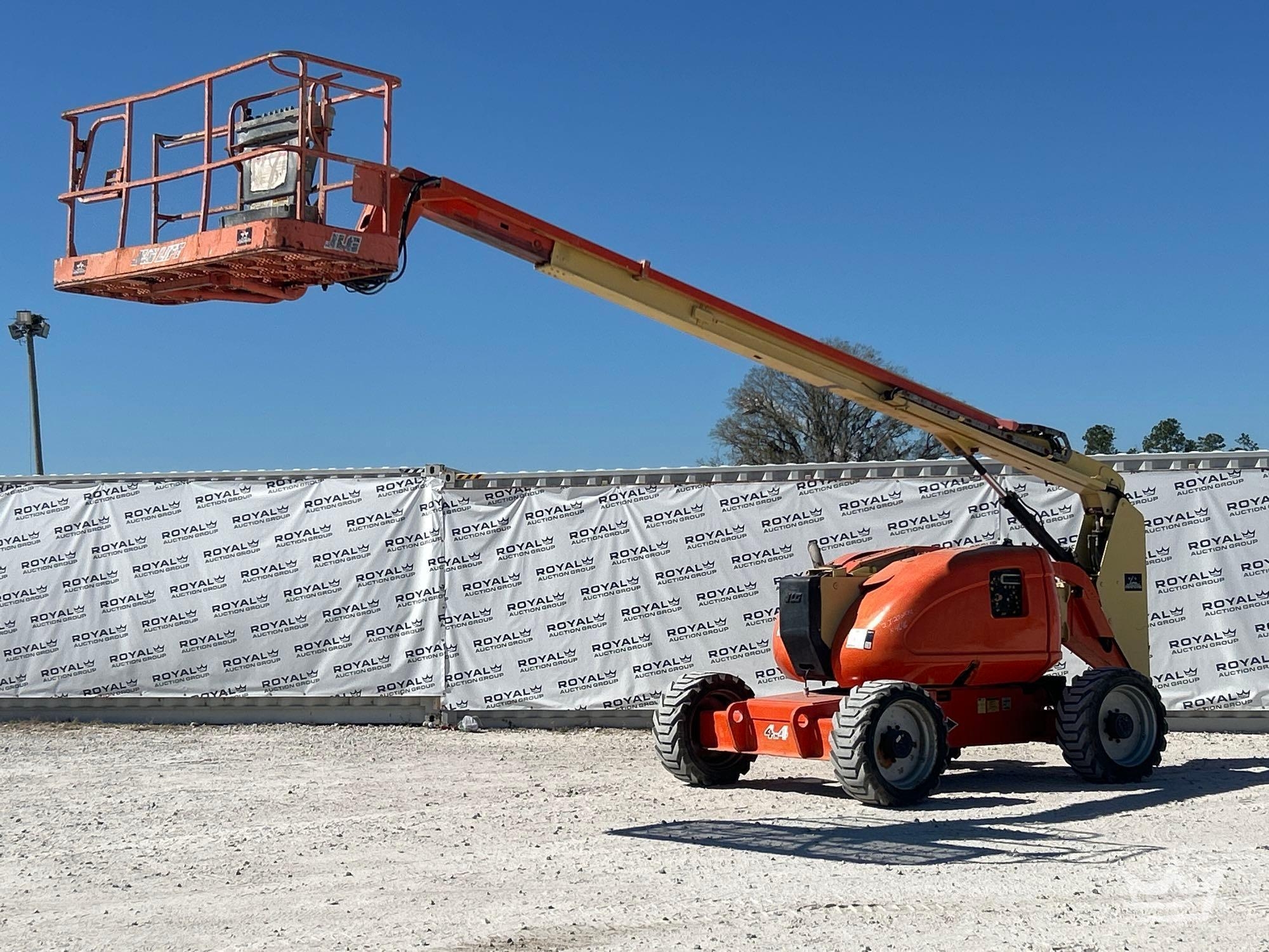 2007 JLG 600HJ 60ft 4x4 Articulating Boom Lift (A61572)