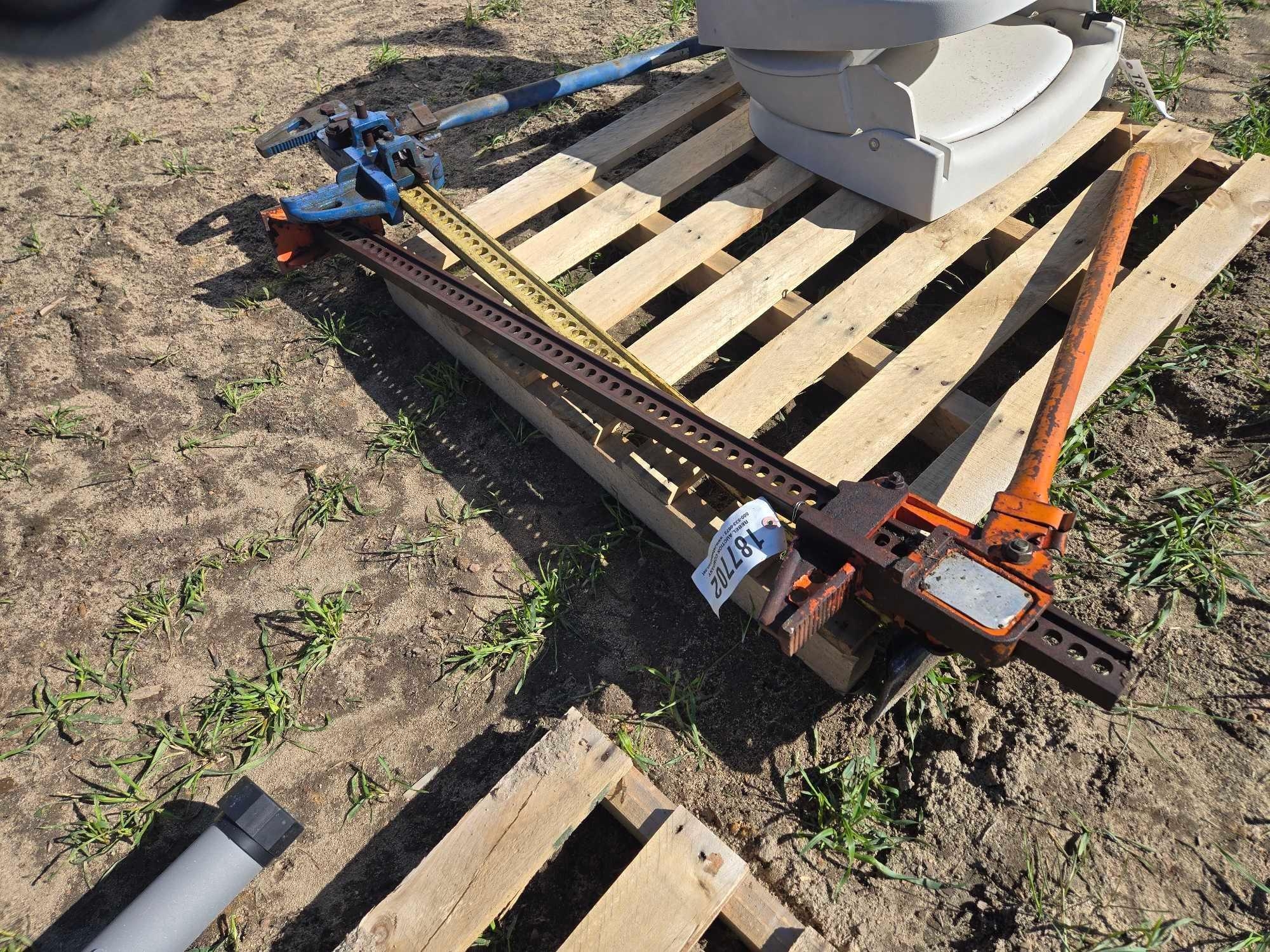 (2) HIGH LIFT JACKS (A63745)