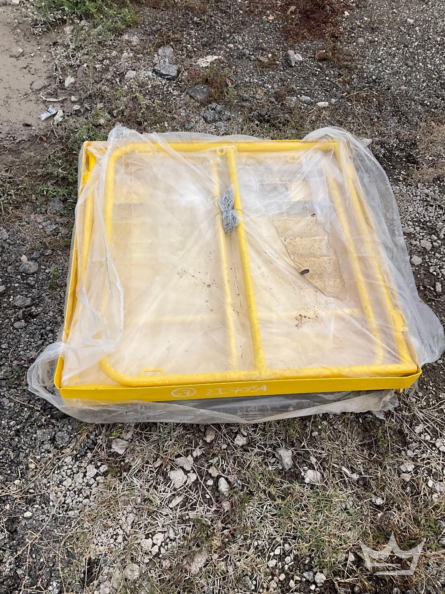 Pallet of Forklift Safety Basket (A61567)