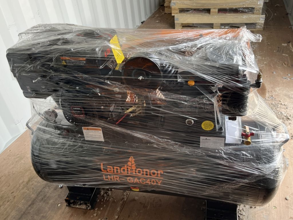 Landhonor 40gal 2 Stage Air Compressor (A47371)