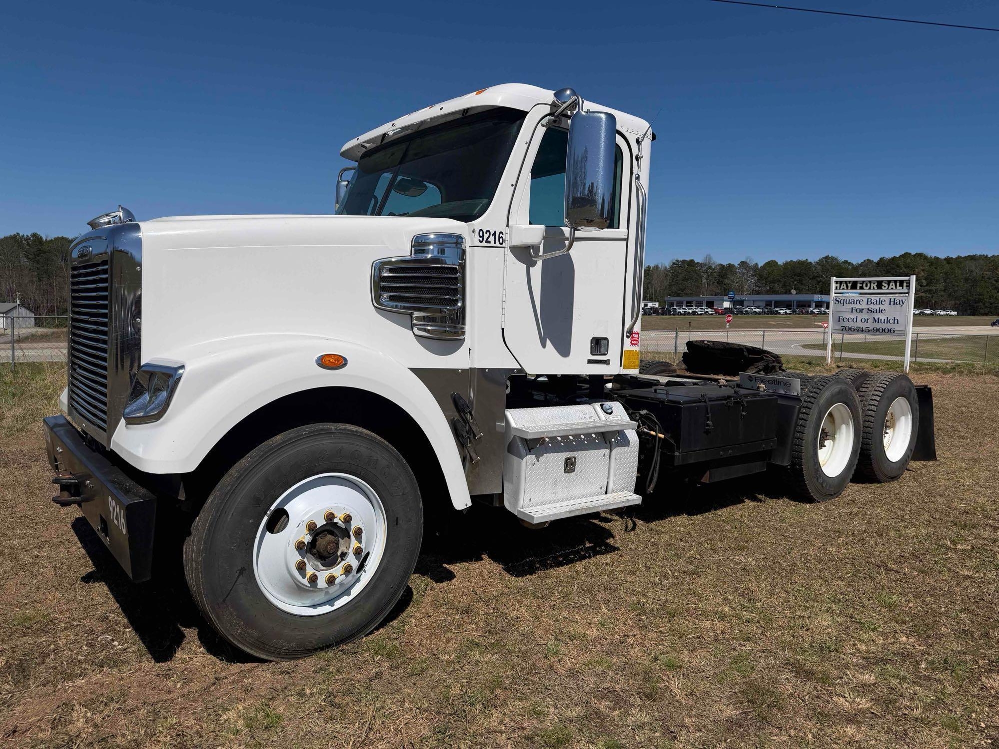 2014 Freightliner 122SD Day Cab Truck, VIN # 3AKJGNDR4EDFL0990 (A65563)