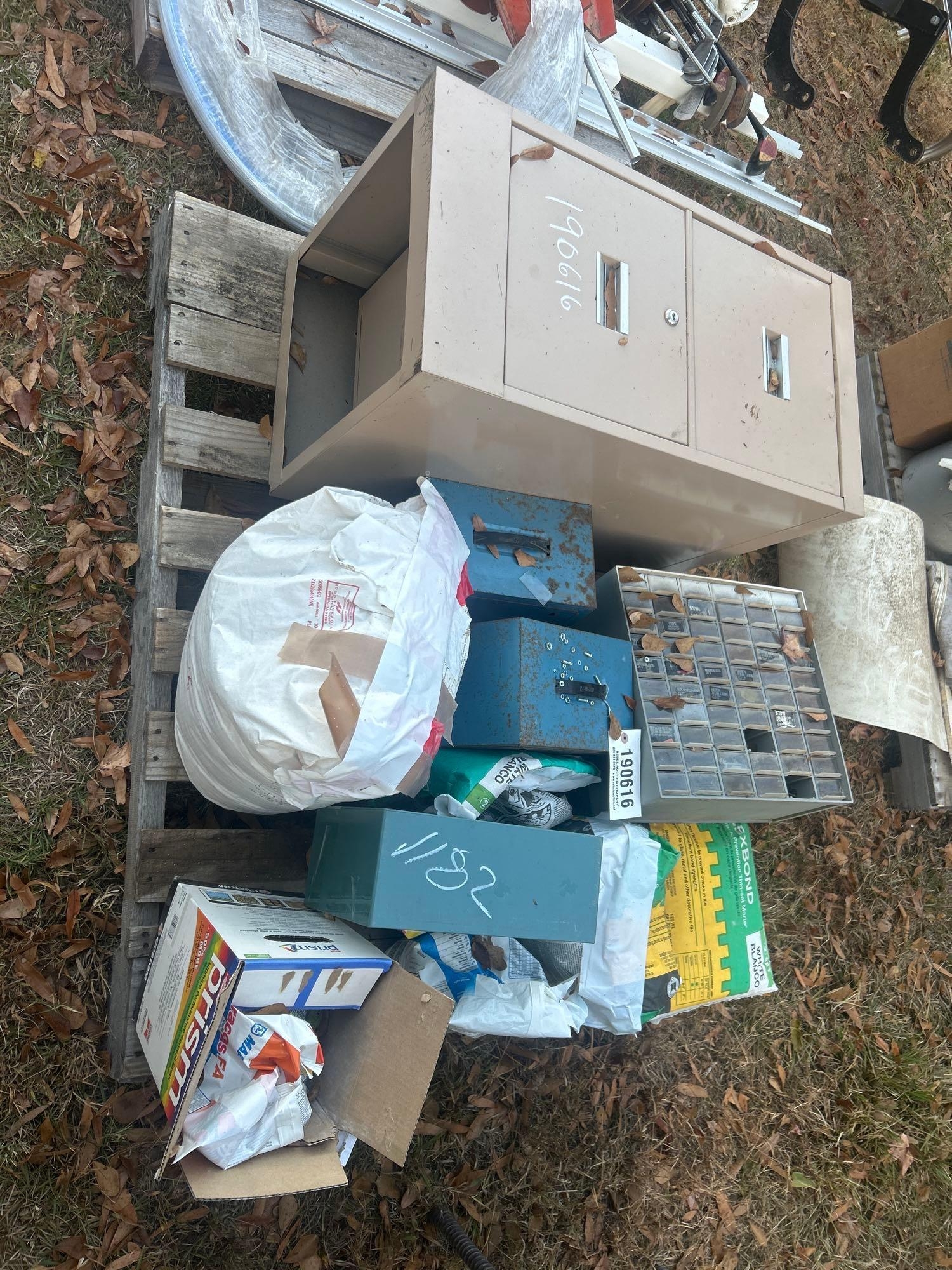 PALLET TOTE OF MISC CABINETS (A58374)