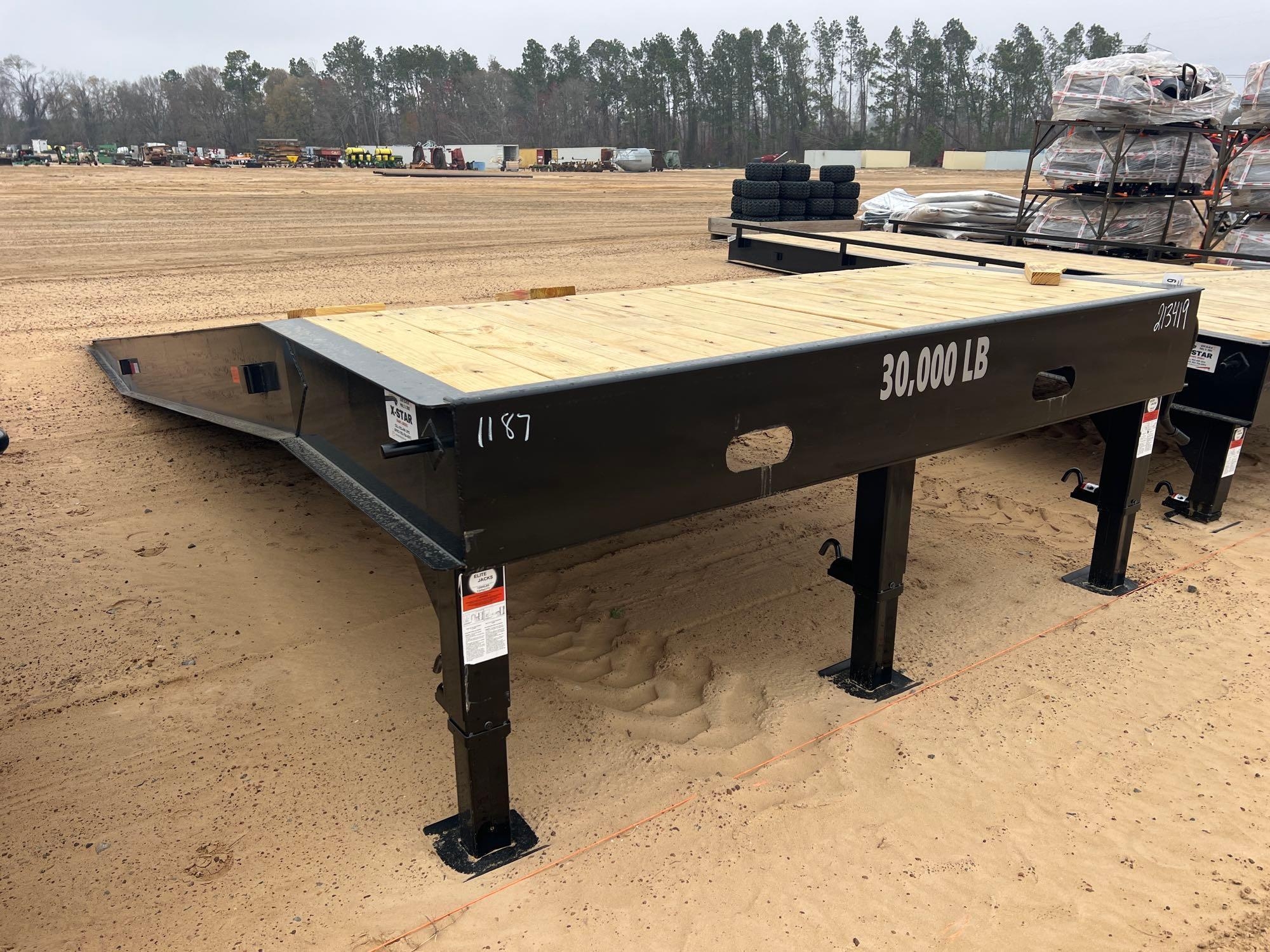 UNUSED X-STAR 101"x20' LOADING RAMP (A64280)
