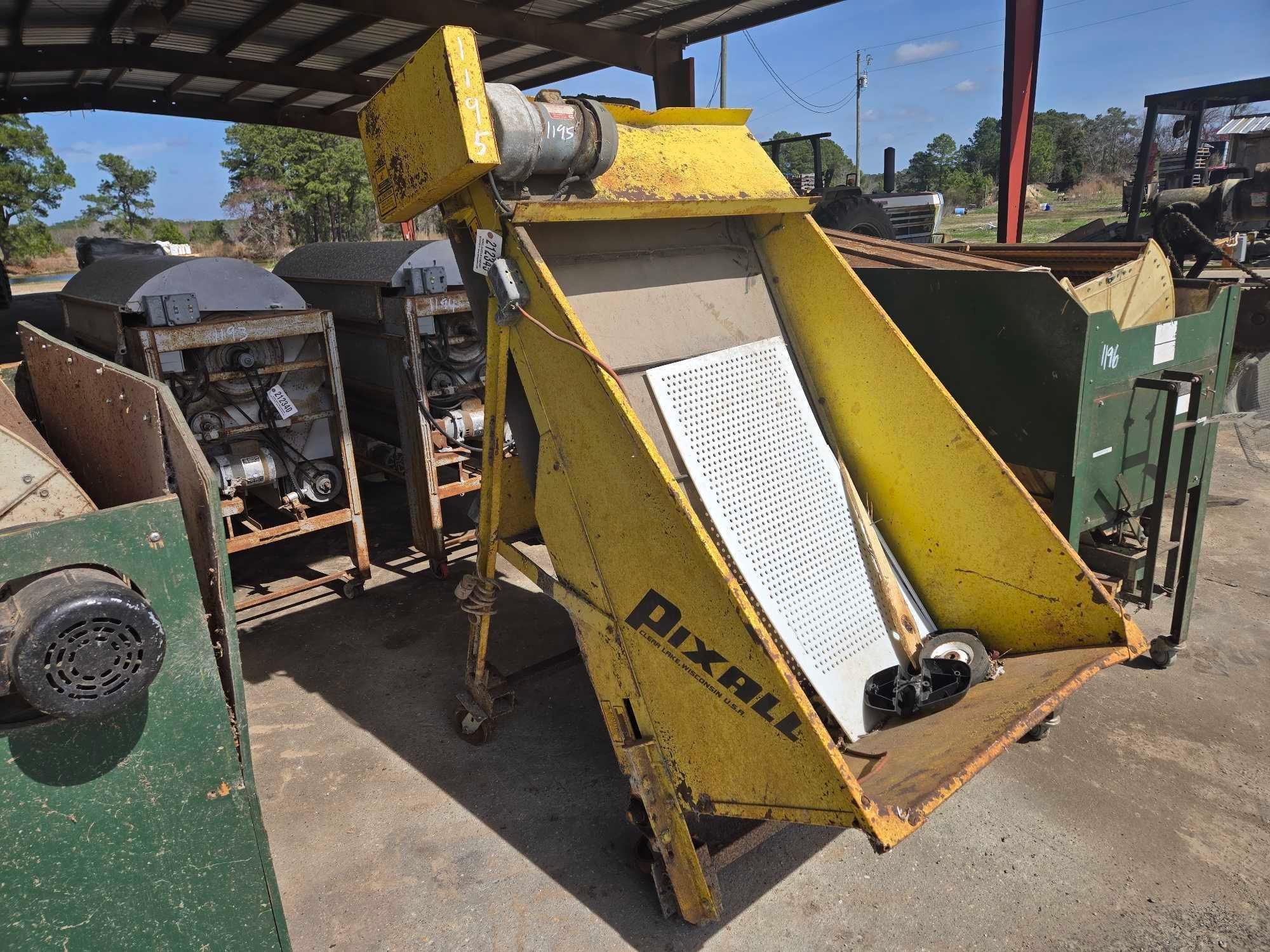 PIXALL 36" X 5' CLEATED / INCLINED BELTED CONVEYOR (A63291)