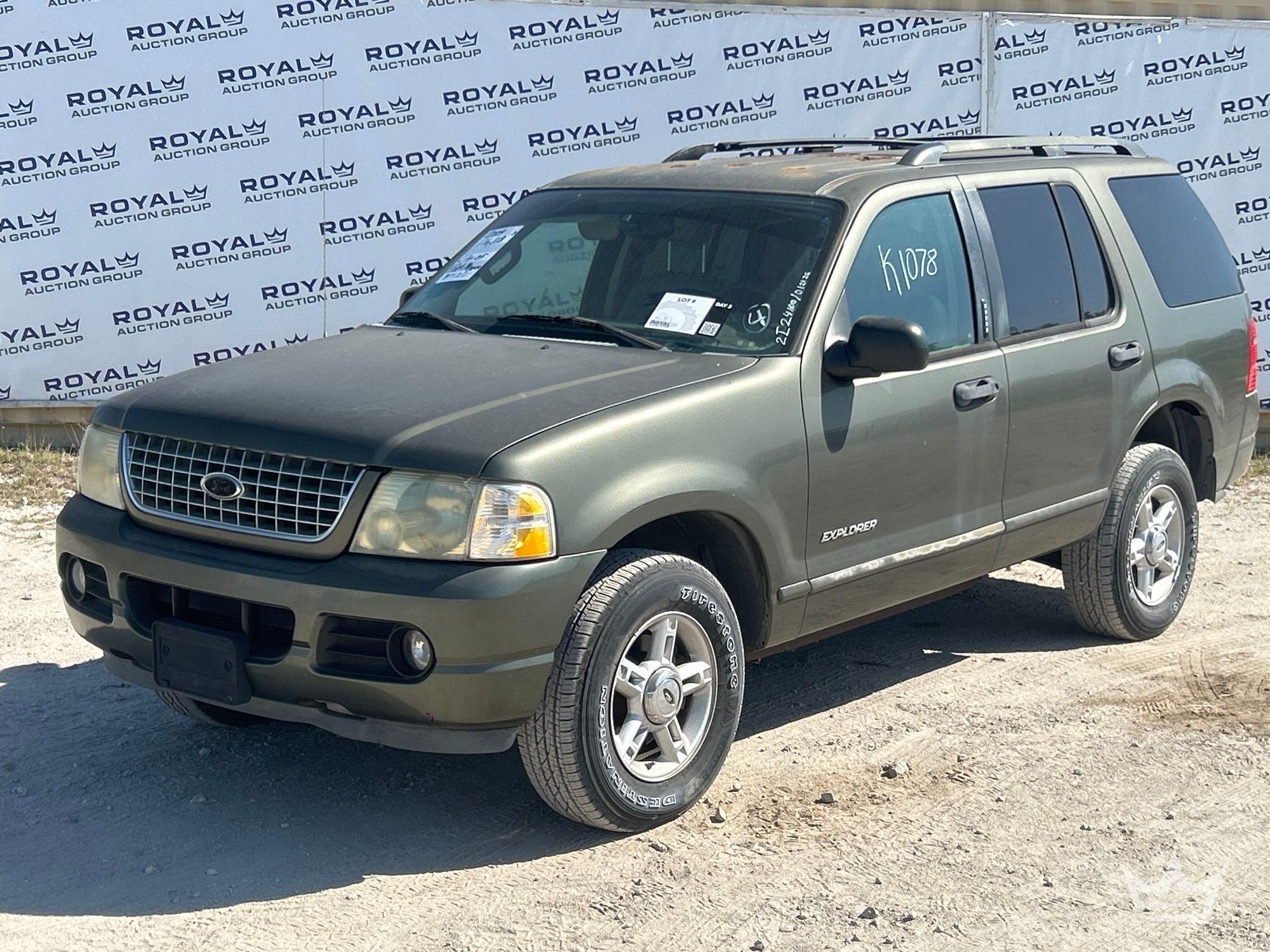 2004 Ford Explorer SUV (A61569)