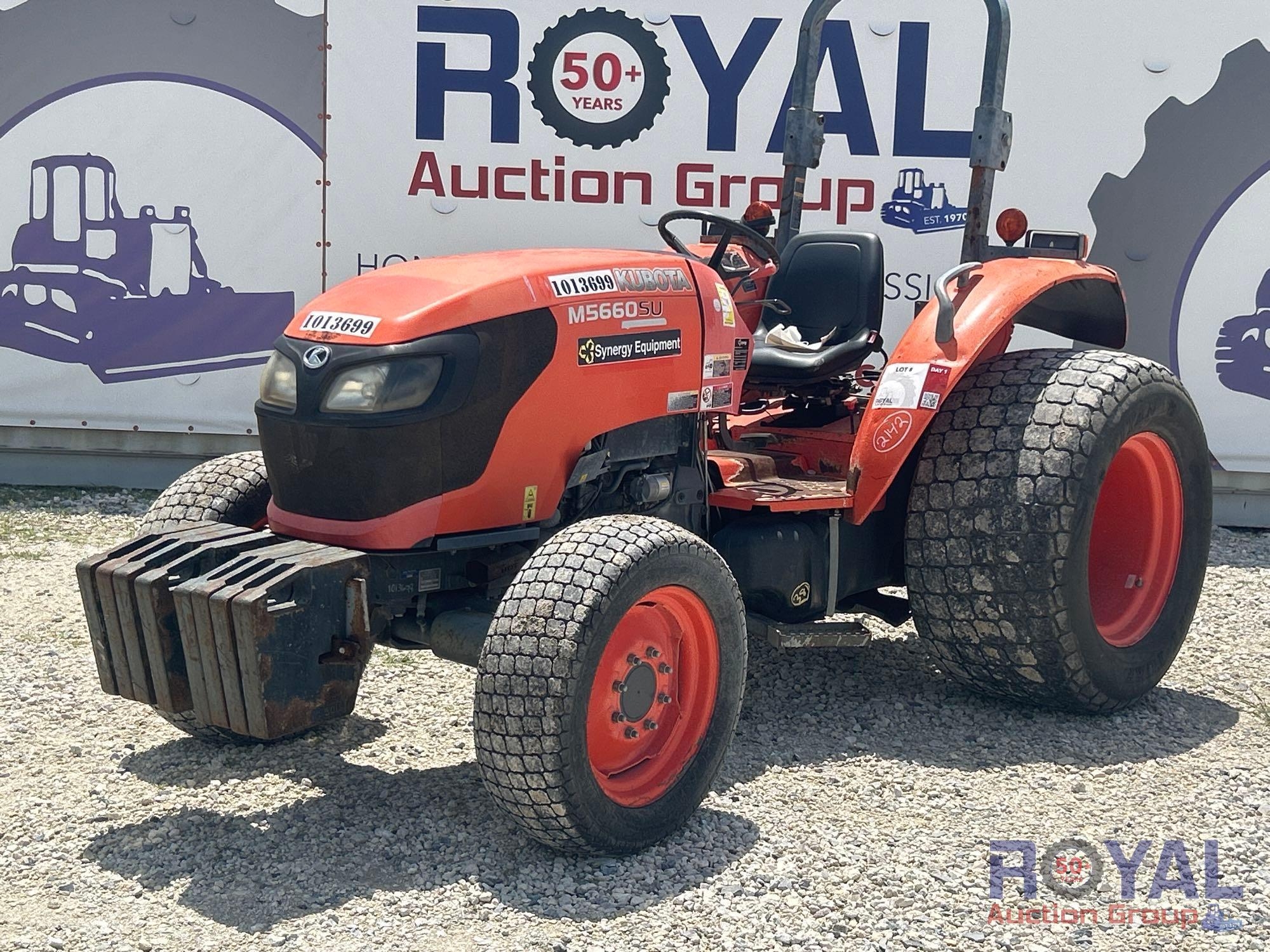 2016 Kubota M5660SUH 56 HP 2WD Utility Tractor (A49346)