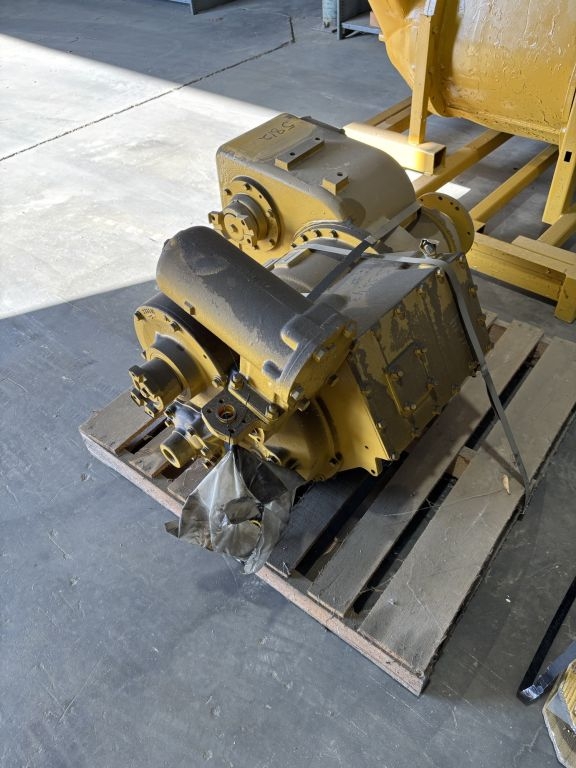 CAT 613B Transmission (A68134)