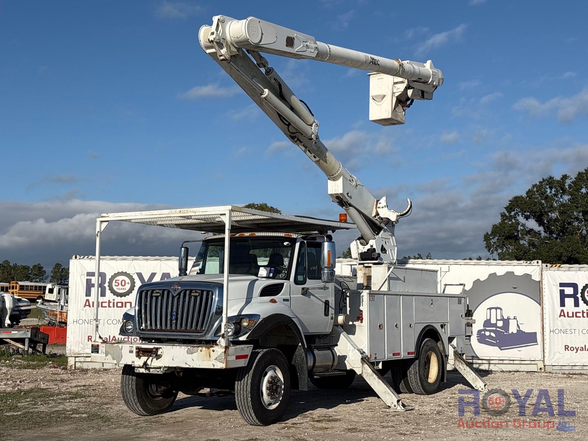 2013 International WorkStar 7400 Altec AM650 50ft Material Handling Insulated Bucket Truck (A55852)