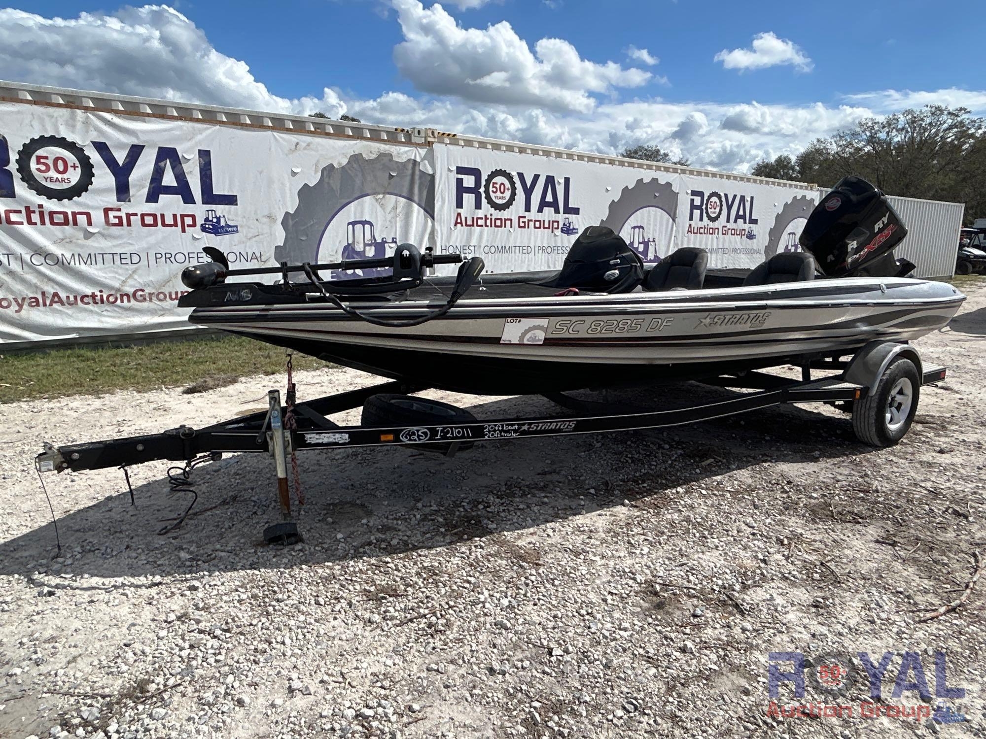 2017 Stratos 294 XL Evolution 20ft Fishing Boat with 20ft Boat Trailer (A48082)