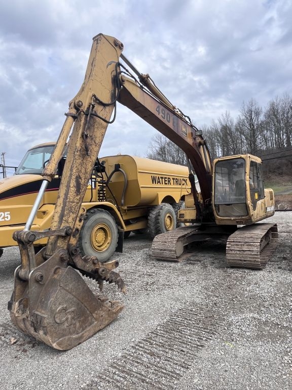 John Deere 490E Excavator (A62679)
