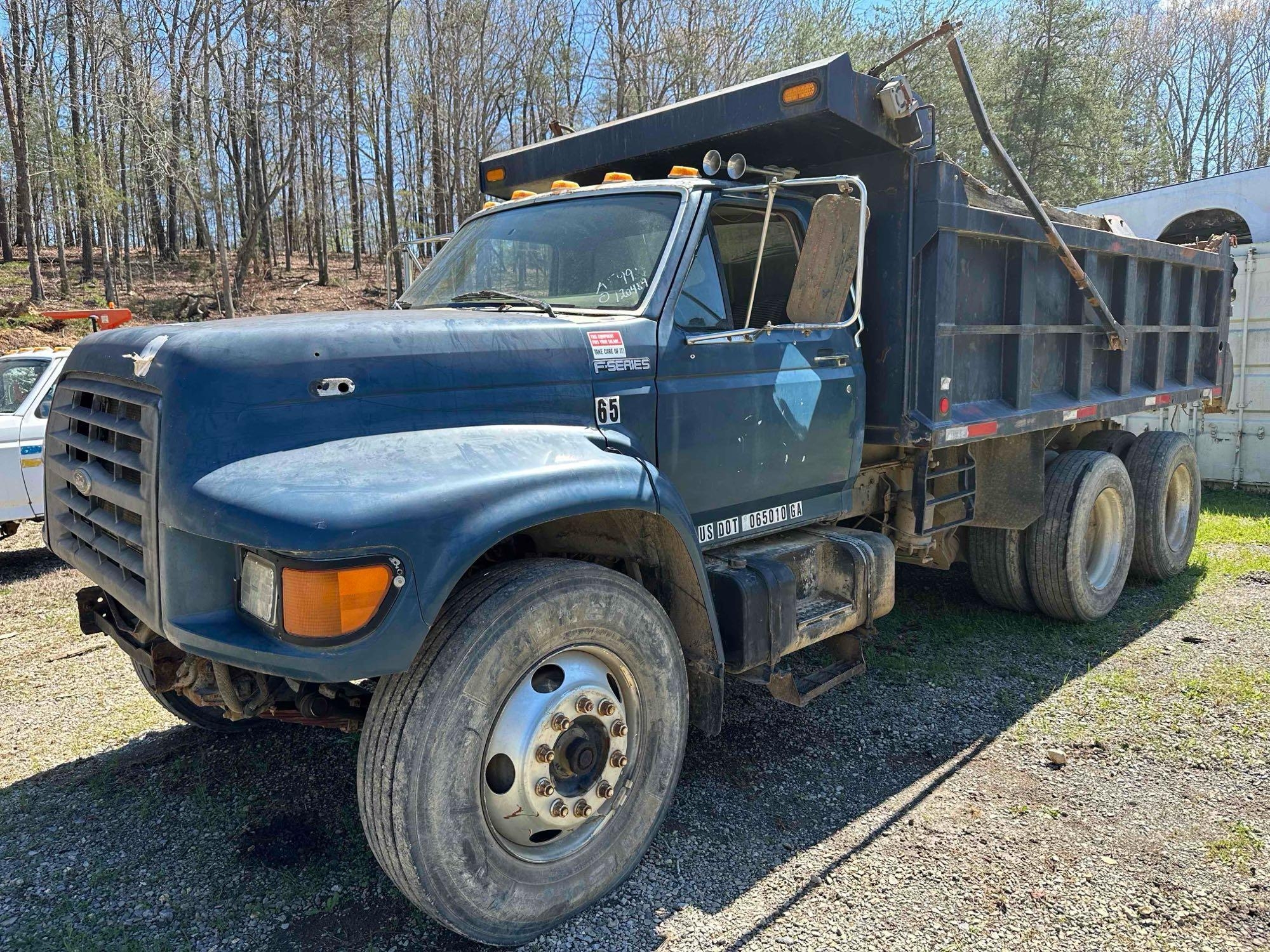 1999 Ford F800 Dump Truck, VIN # 3FEXF8019XMA05457 (A65563)