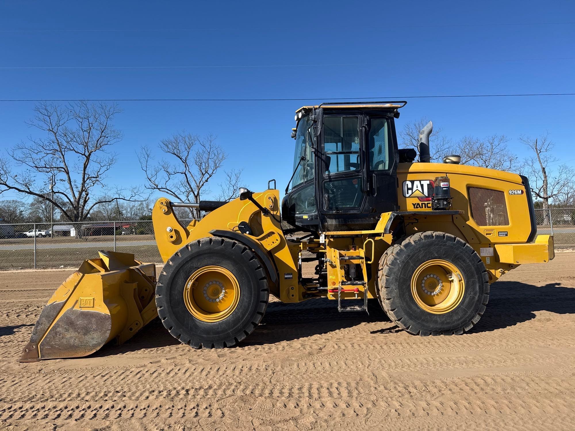 2021 CATERPILLAR 926M WHEEL LOADER (A60429)