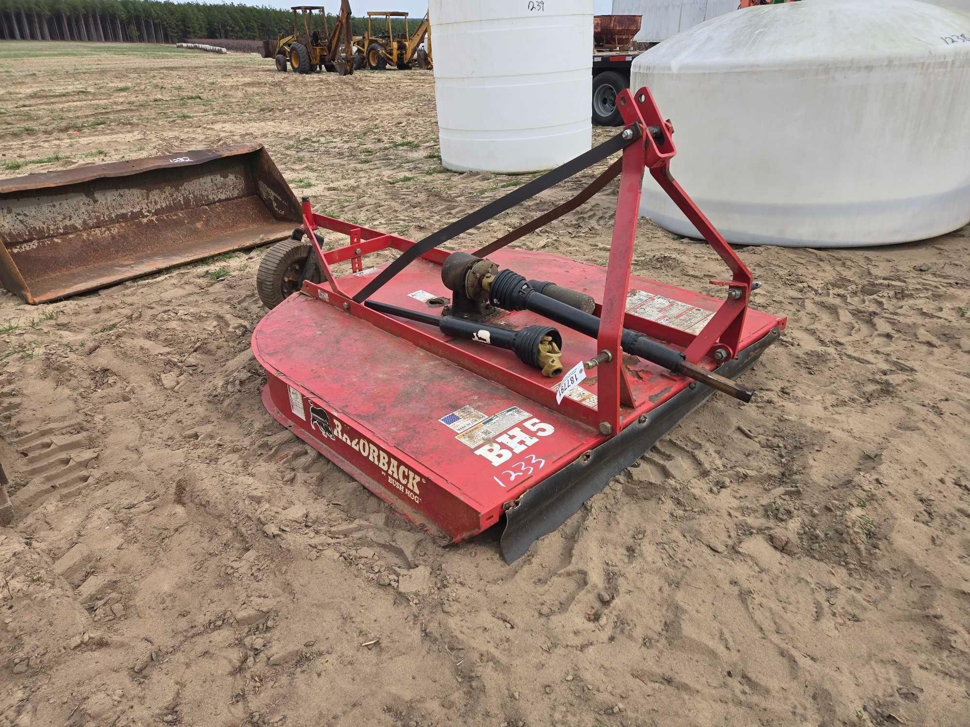 BUSH HOG 5' ROTARY CUTTER (A63745)