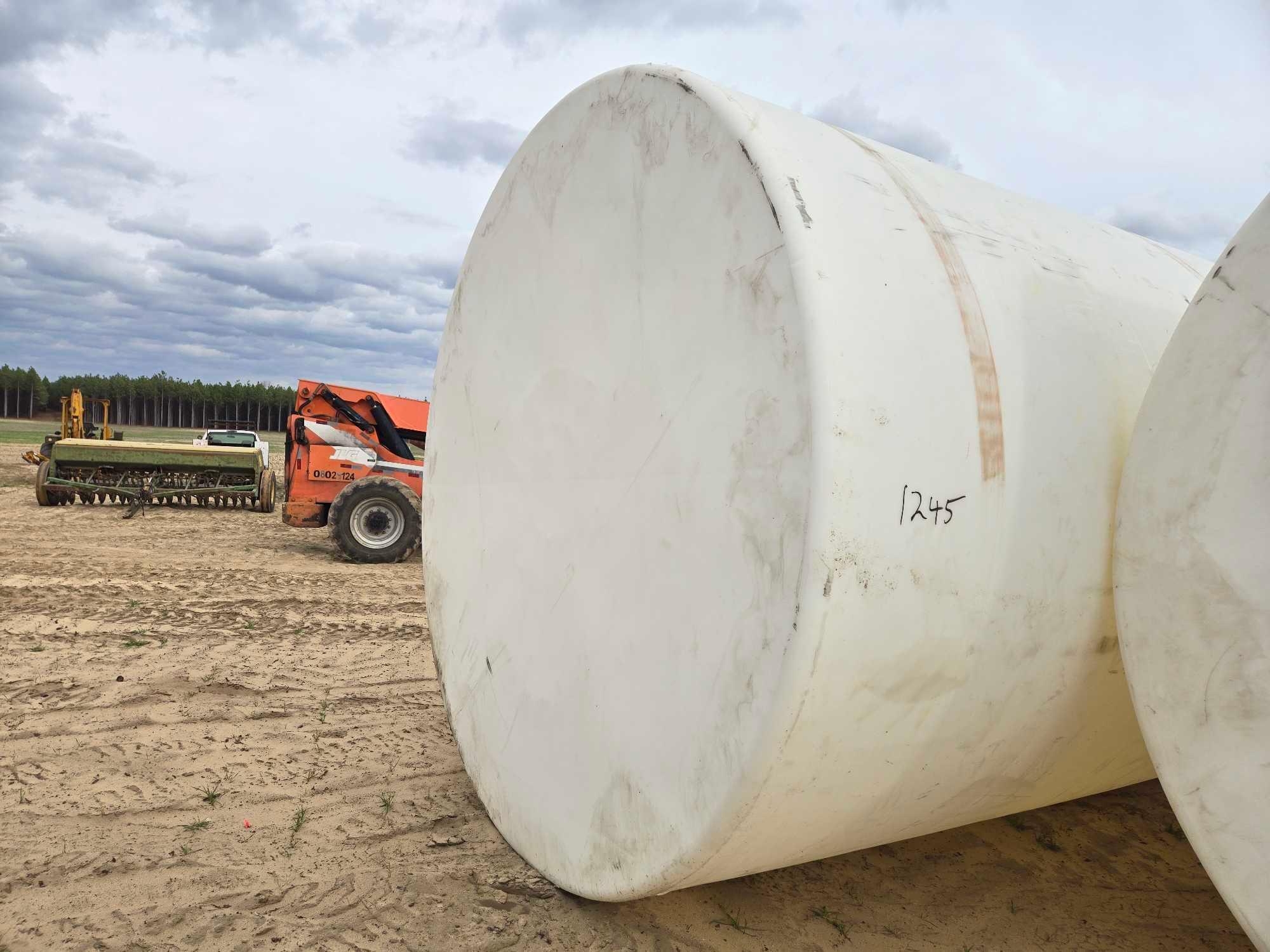 6500 GAL PLASTIC STORAGE TANK (A63745)