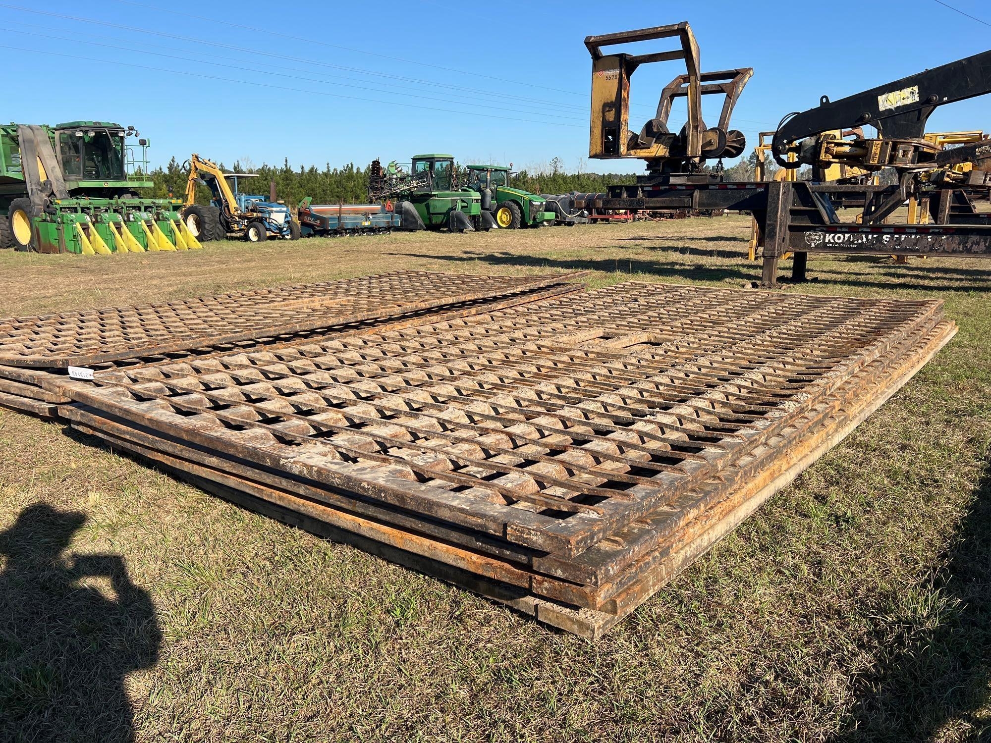 (4) 10 X 20 STEEL MATS (A64276)