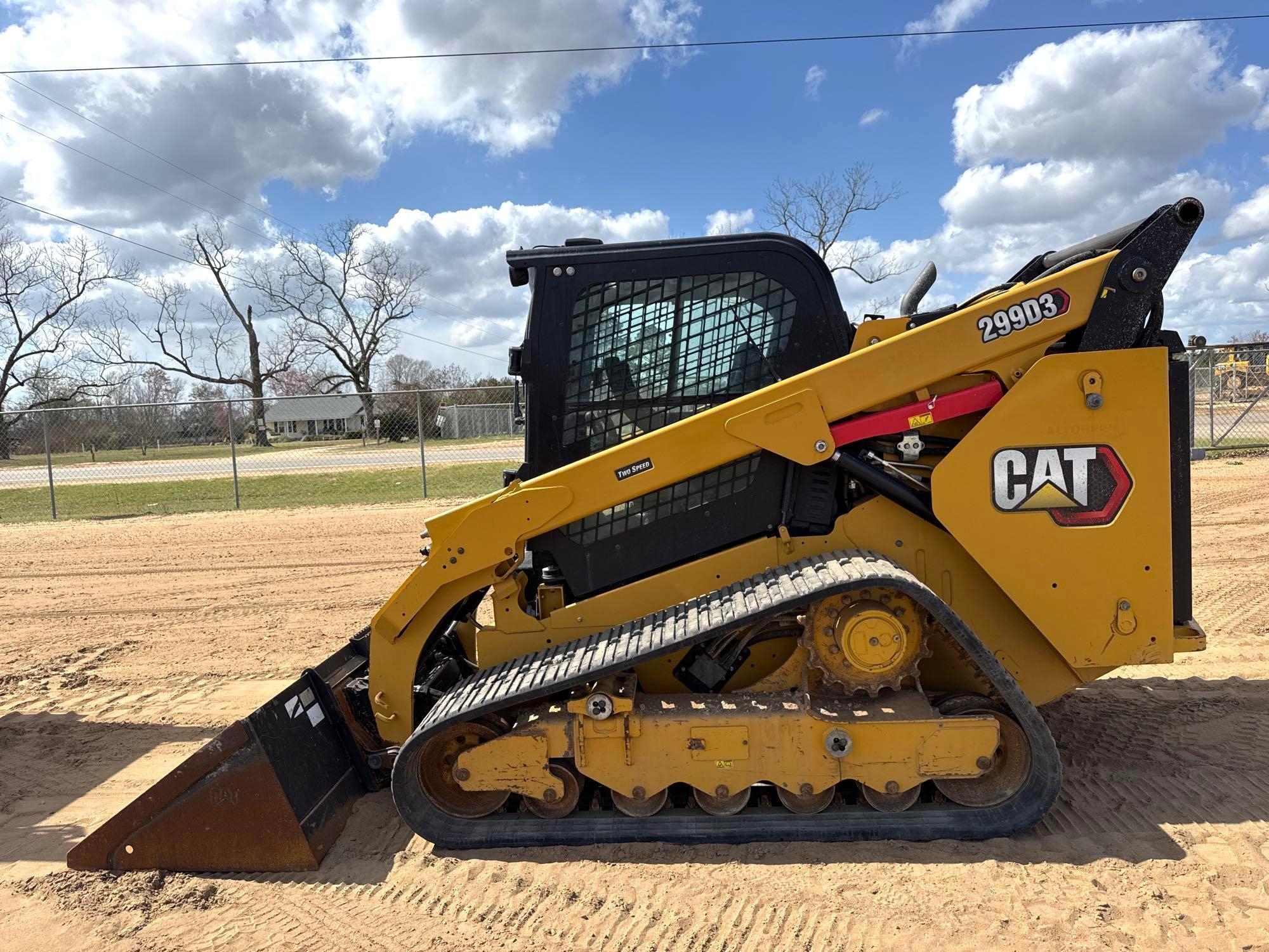2023 CATERPILLAR 299D3 SKID STEER (A64279)