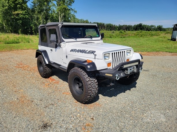 1995 Jeep Wrangle 4x4 Soft Top (A62613)