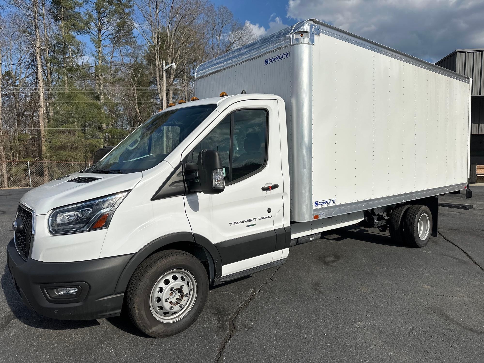 2024 Ford Transit Box Van, VIN # 1FDRU6ZG8RKB10273 (A65563)