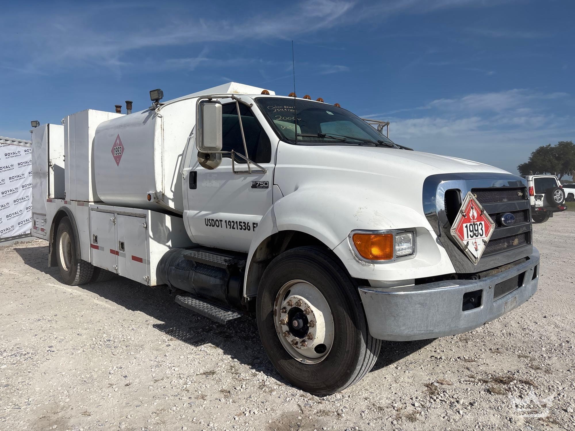 2006 Ford F-750 Fuel and Lube Truck (A59230)
