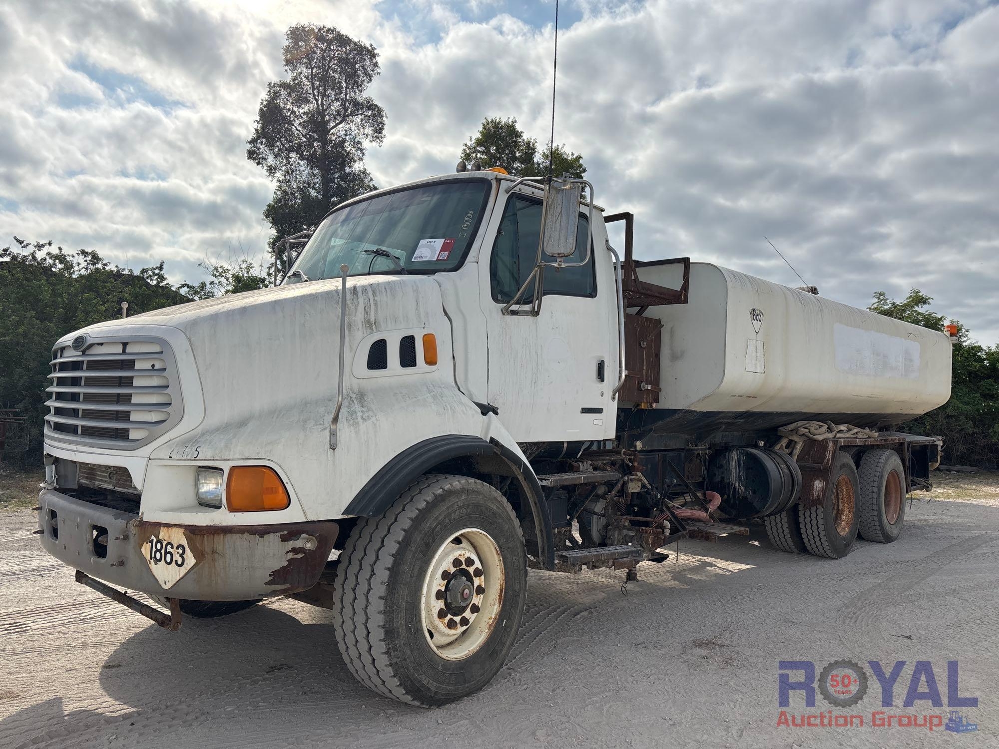 2004 Sterling L8500 4,000 Gallon T/A Water Truck (A46683)