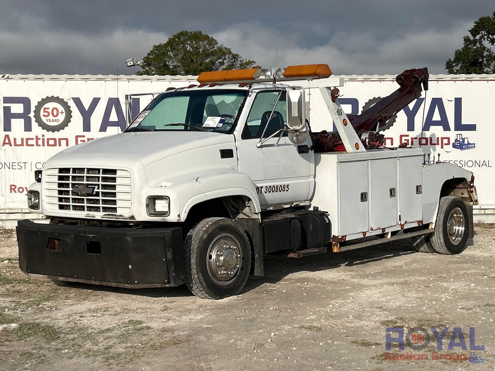 Year: 2001 Make: Chevrolet Model: C6500 Vehicle Type: Truck Mileage: Plate: Body Type: Conventional (A55852)