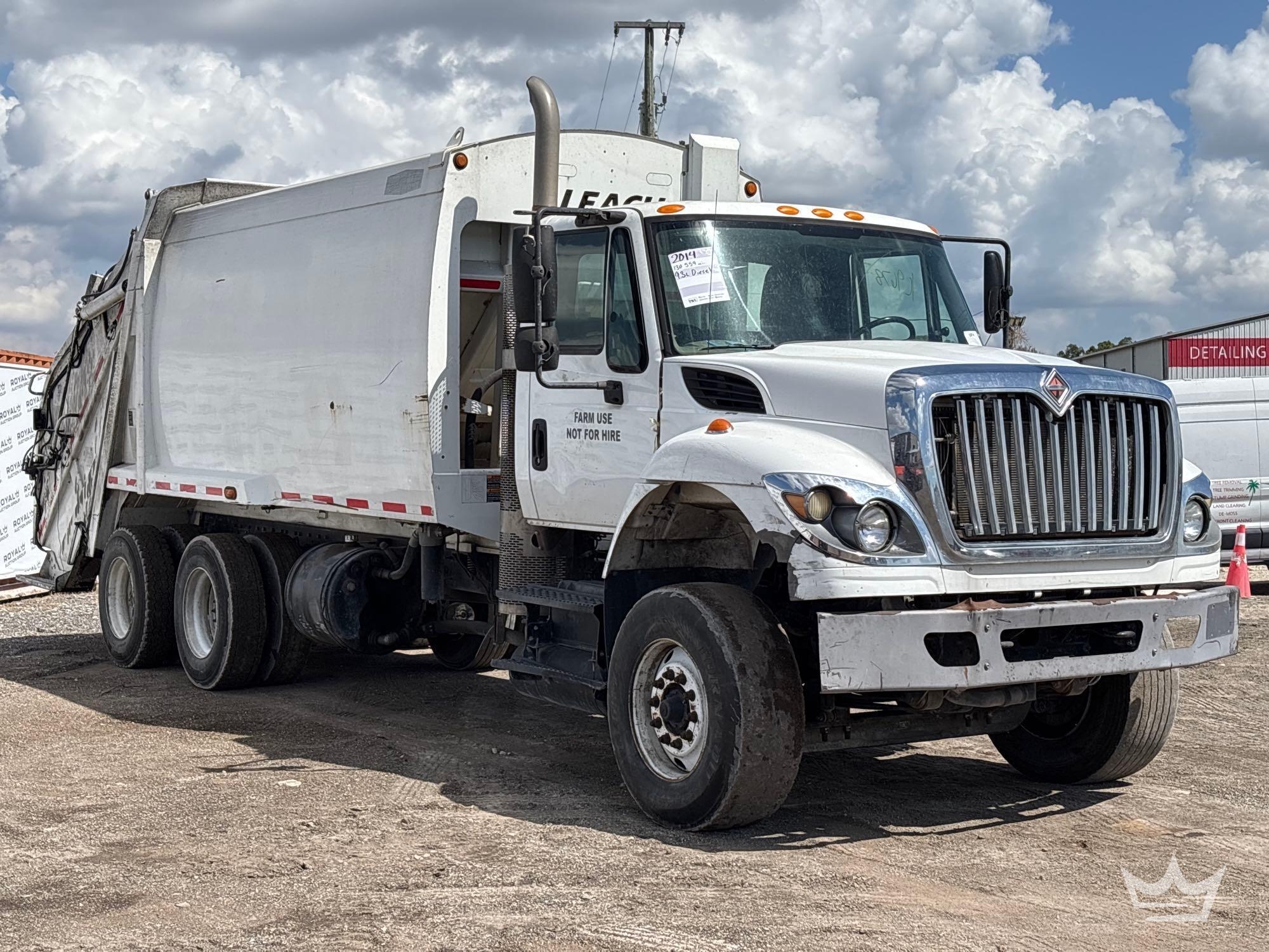 2014 International WorkStar 7500 T/A Leach 2RIII 25Yd Rear Loader Garbage Truck (A66736)