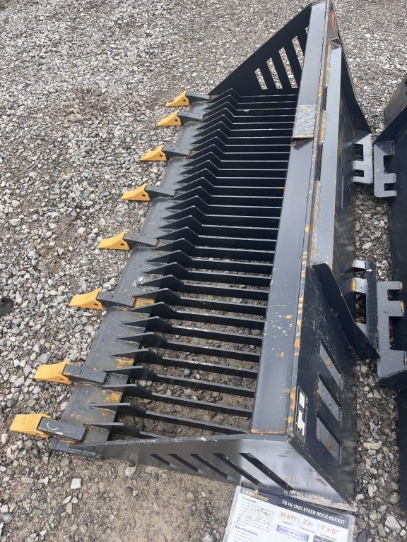 New Landhonor 78" Rock Bucket  (A62679)