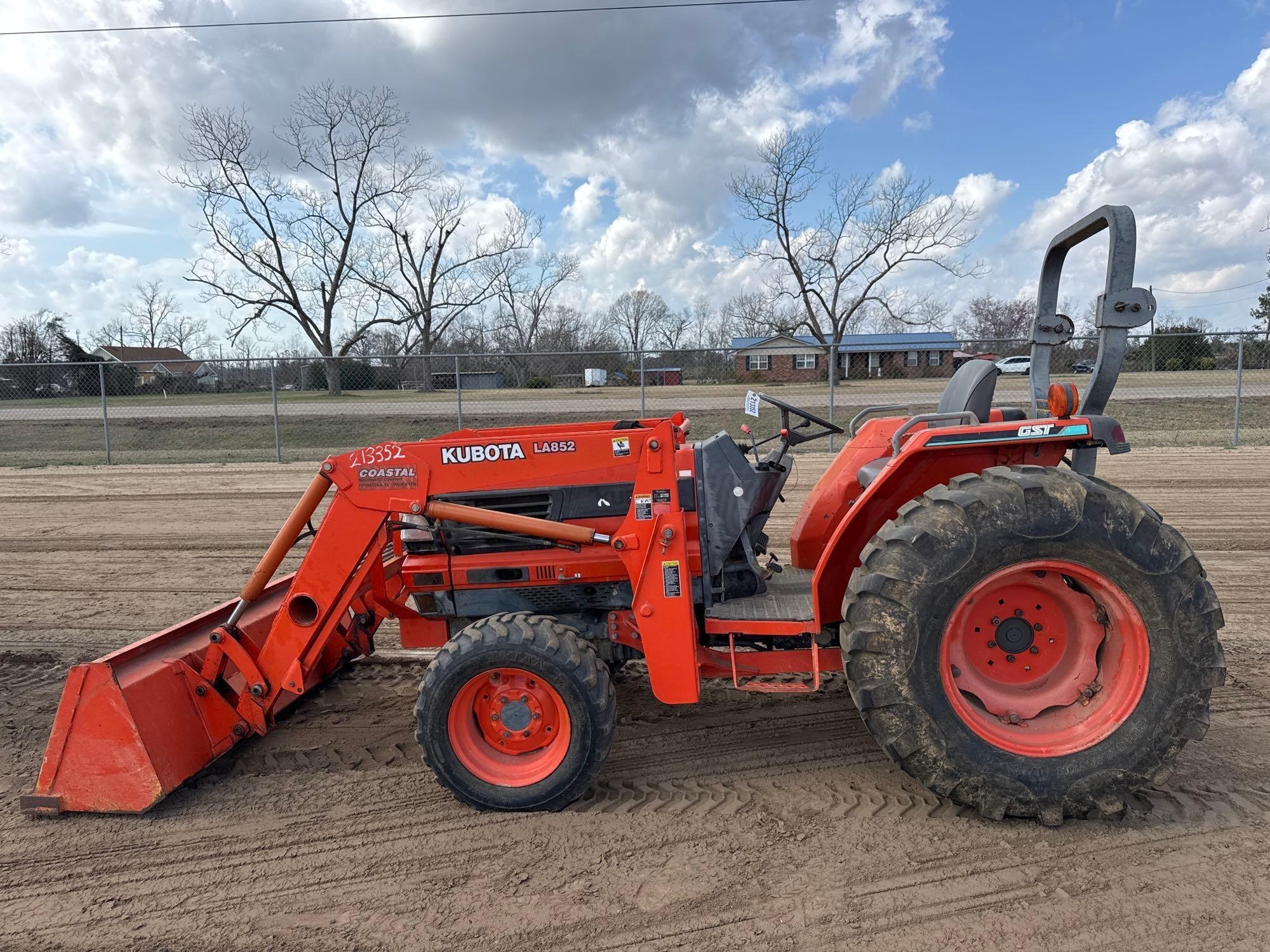 KUBOTA L4610D TRACTOR (A64280)