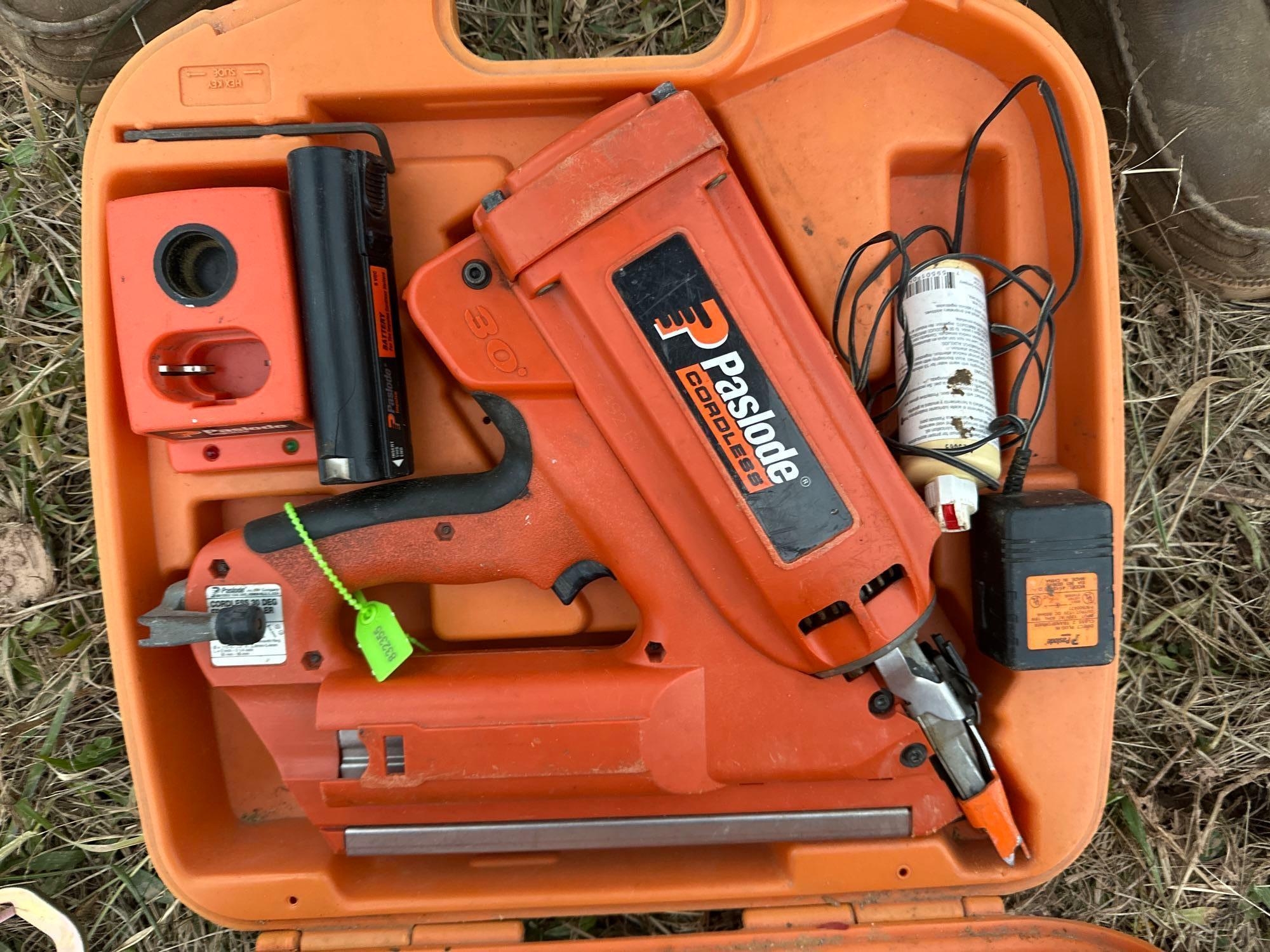 Paslode Cordless Framing Nailer (A57454)