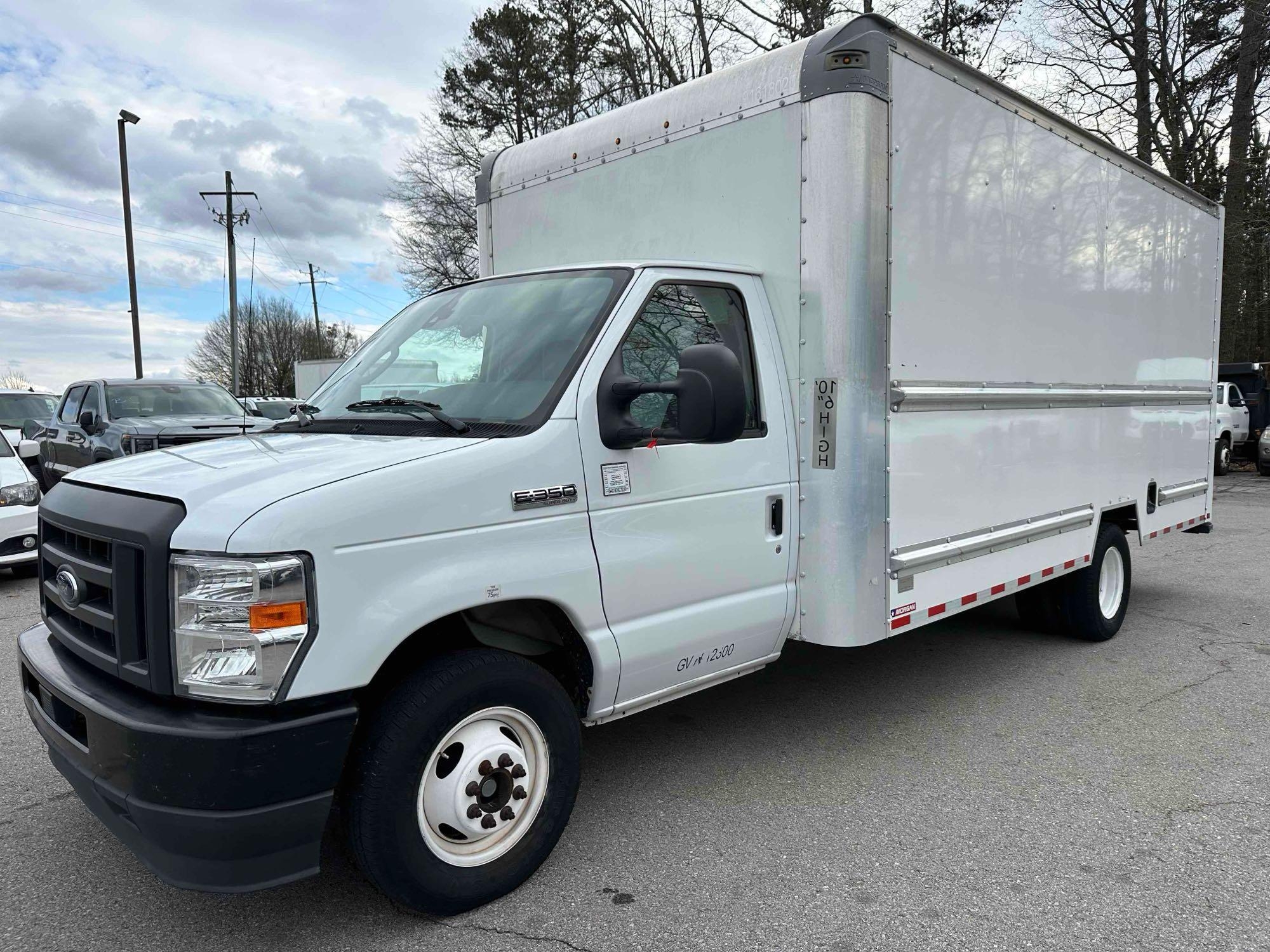 2021 Ford Econoline Box Van, VIN # 1FDWE3FN3MDC22817 (A65563)