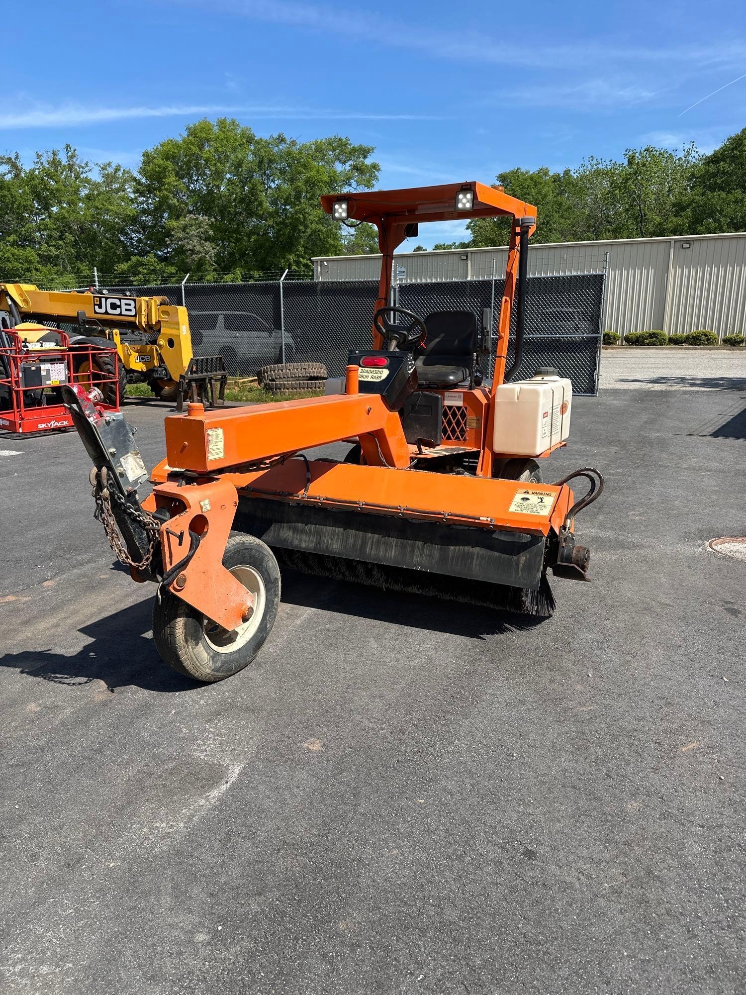 2018 Laymor SM300 Sweeper (A48837)