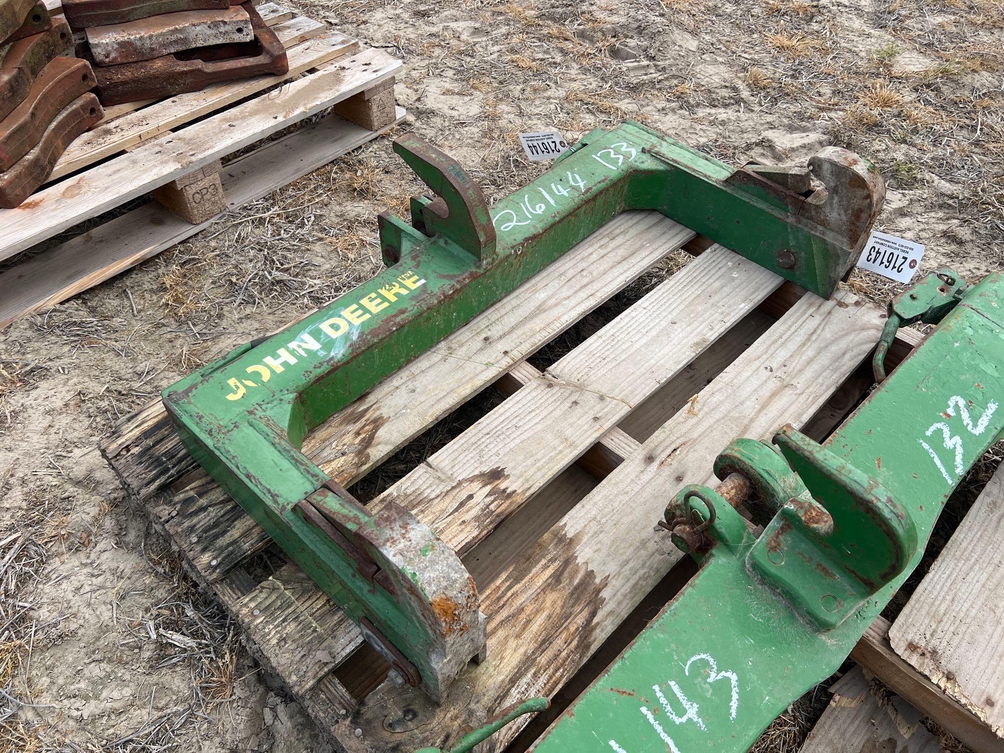 JOHN DEERE QUICK HITCH (A64278)
