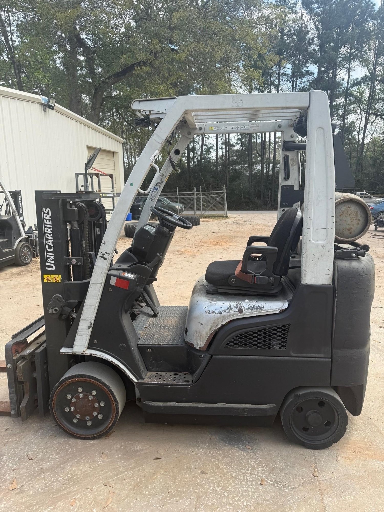 UniCarrier 4k Forklift (A63688)