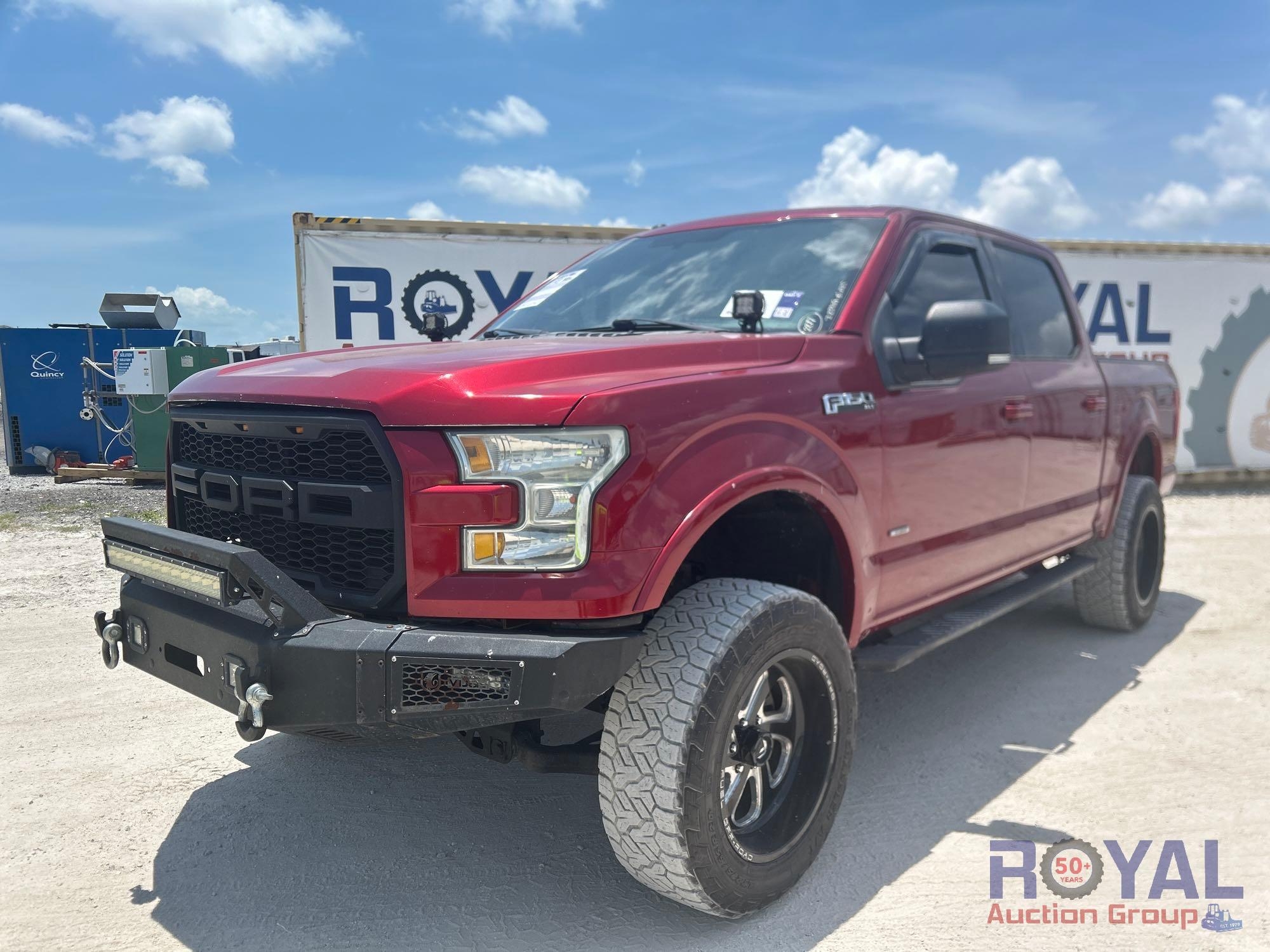 2016 Ford F-150 XLT Crew Cab Pickup Truck (A46684)
