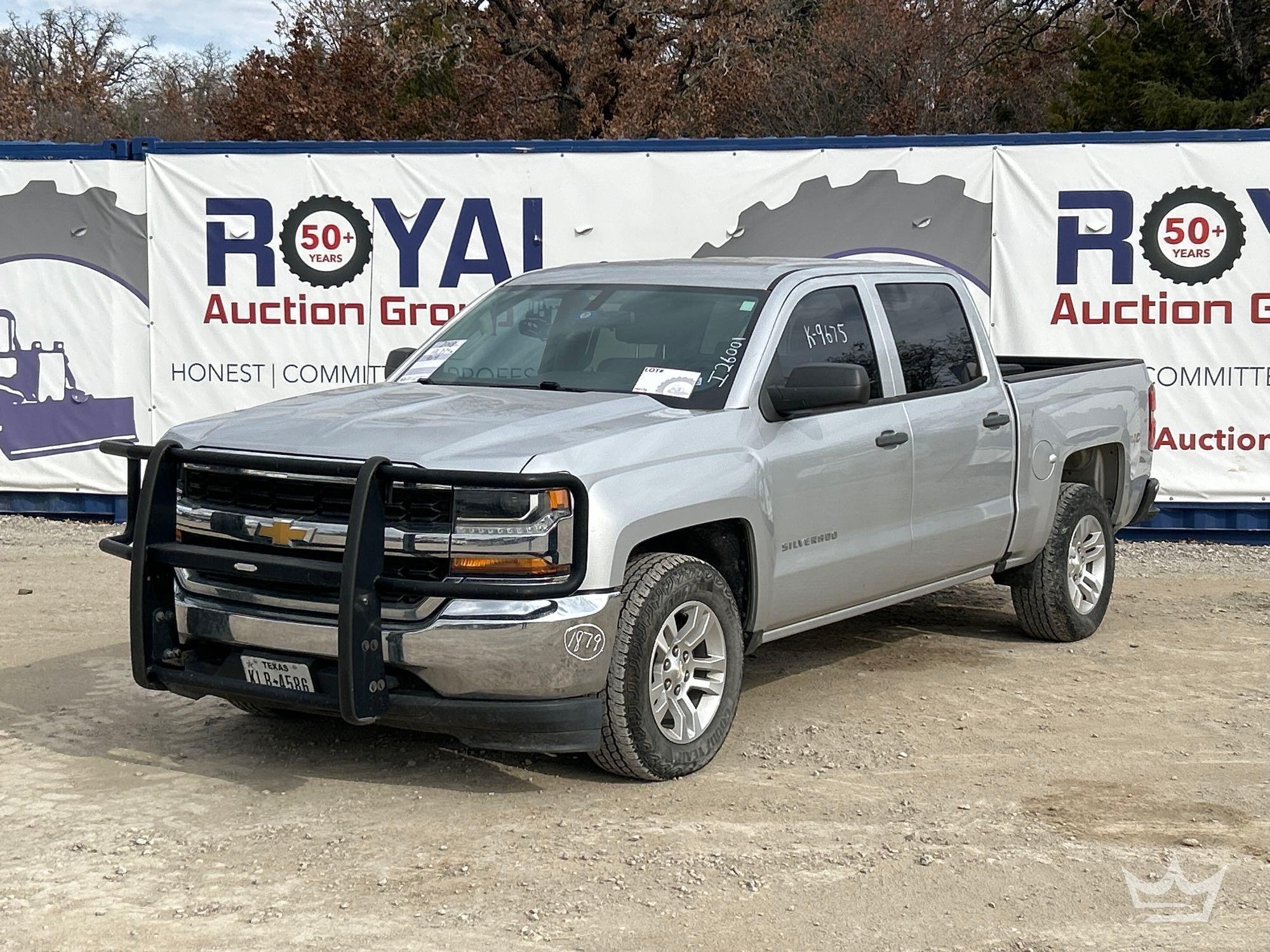 2018 Chevrolet Silverado 1500 4x4 Crew Cab Pickup Truck (A60352)