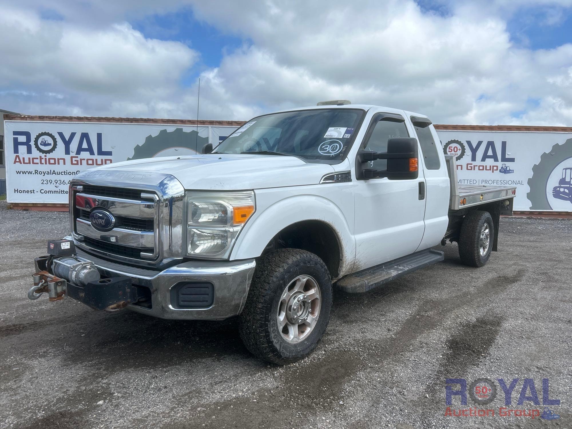 2015 Ford F-250 Ext. Cab 4x4 Flatbed Truck (A53422)