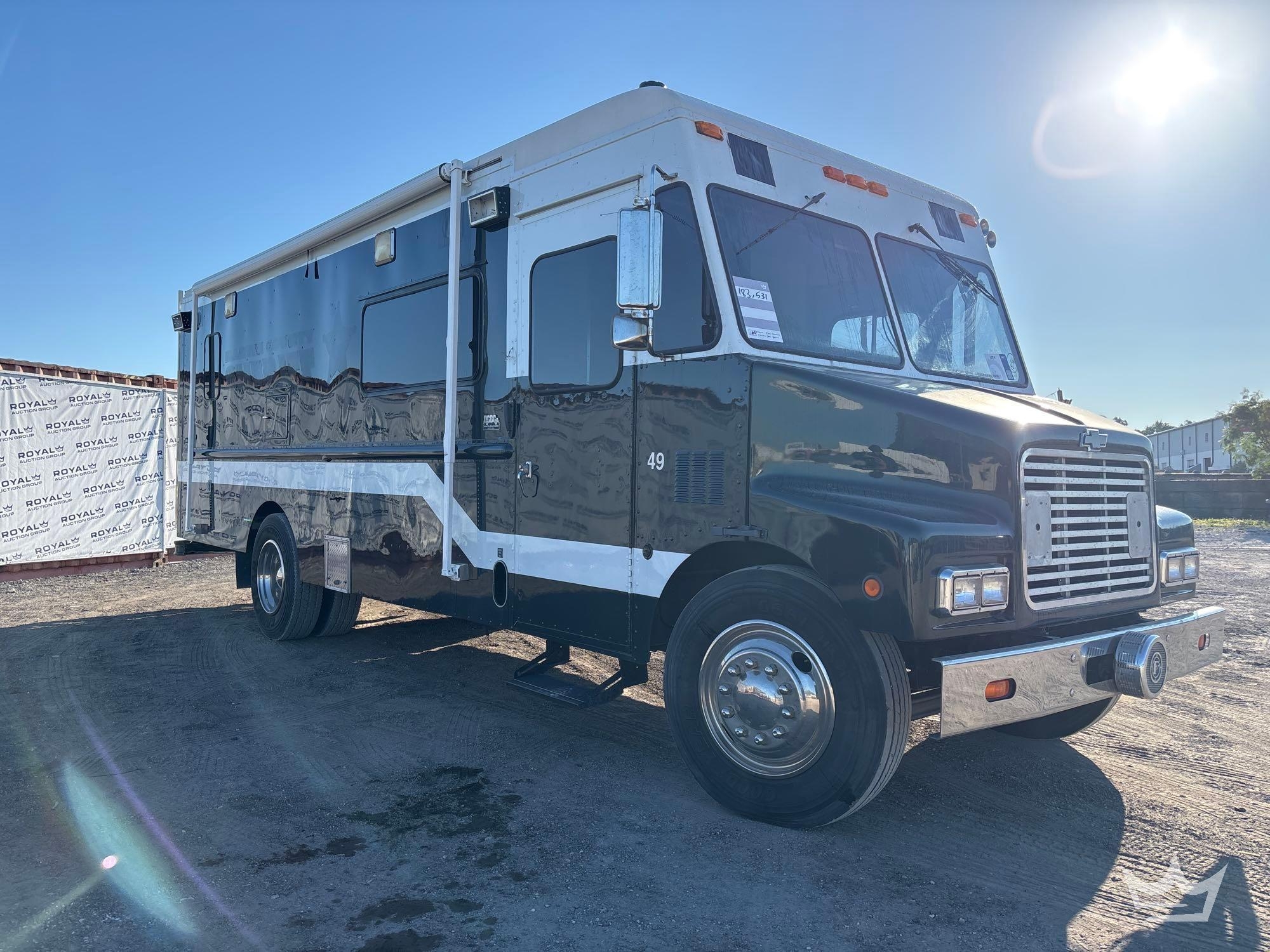 1990 Chevrolet P6000 Command Center Step Van (A64556)