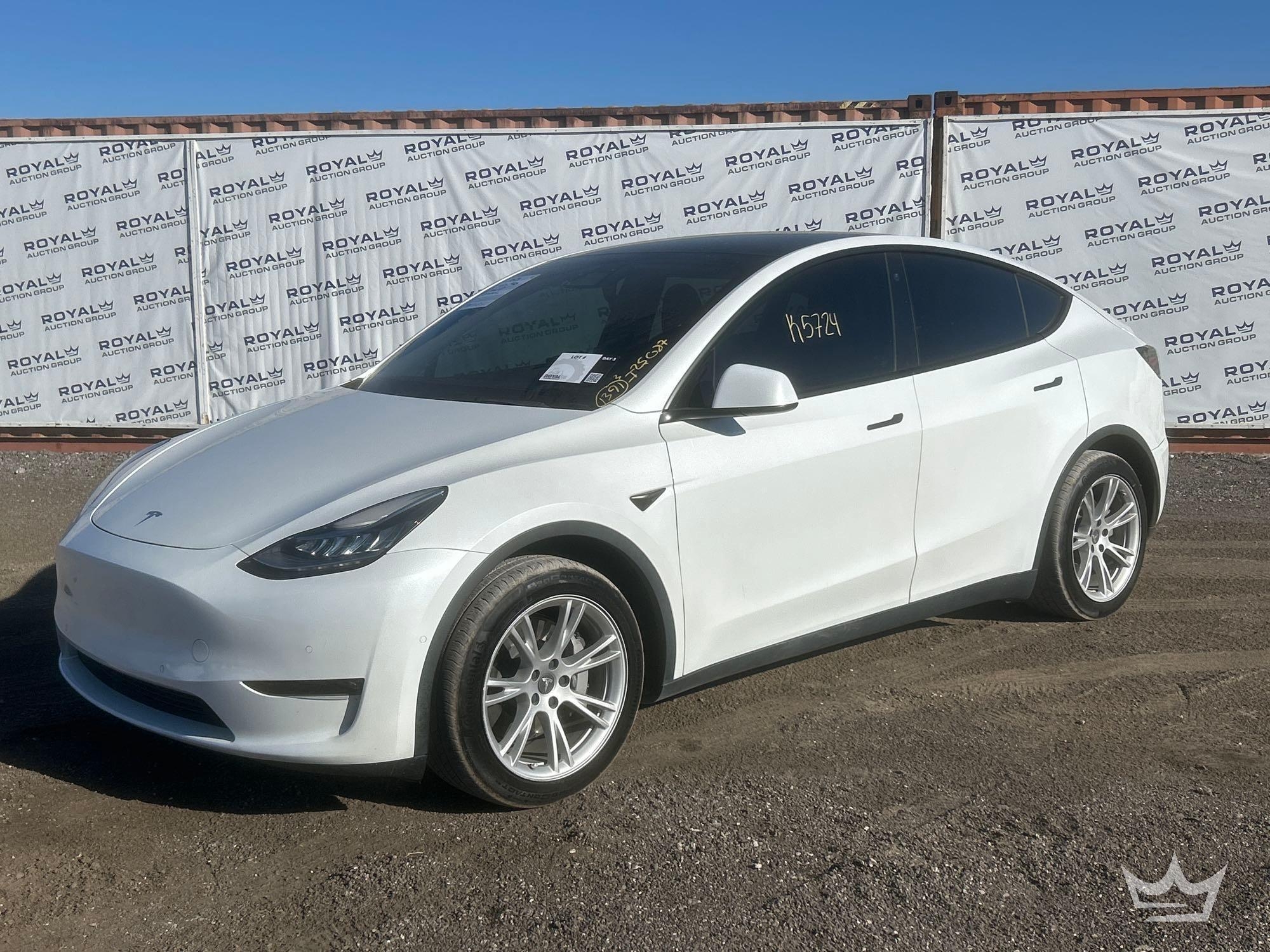 2021 Tesla Model Y Long Range AWD (A61574)