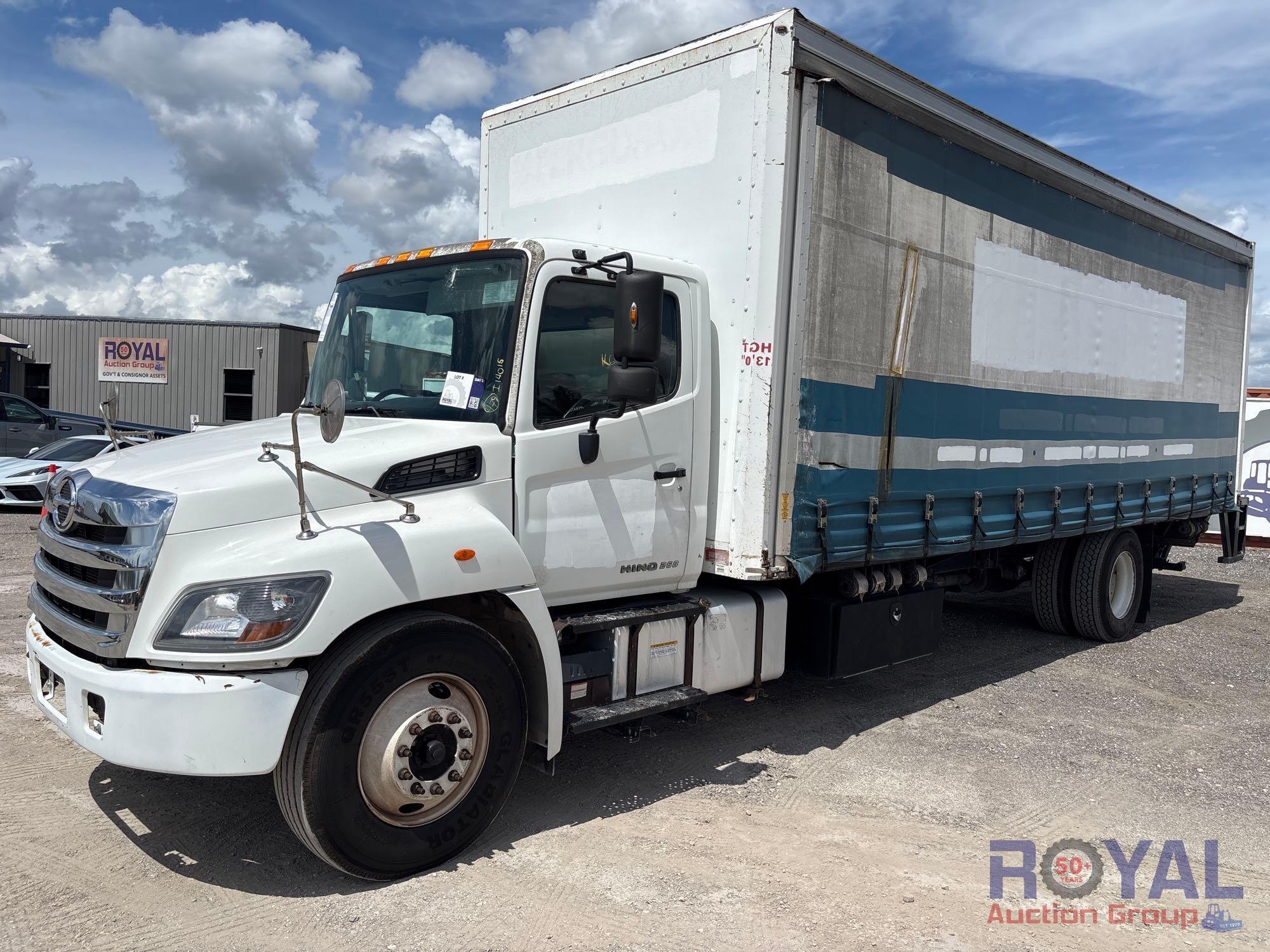 2017 Hino 268 26FT Box Truck (A53422)