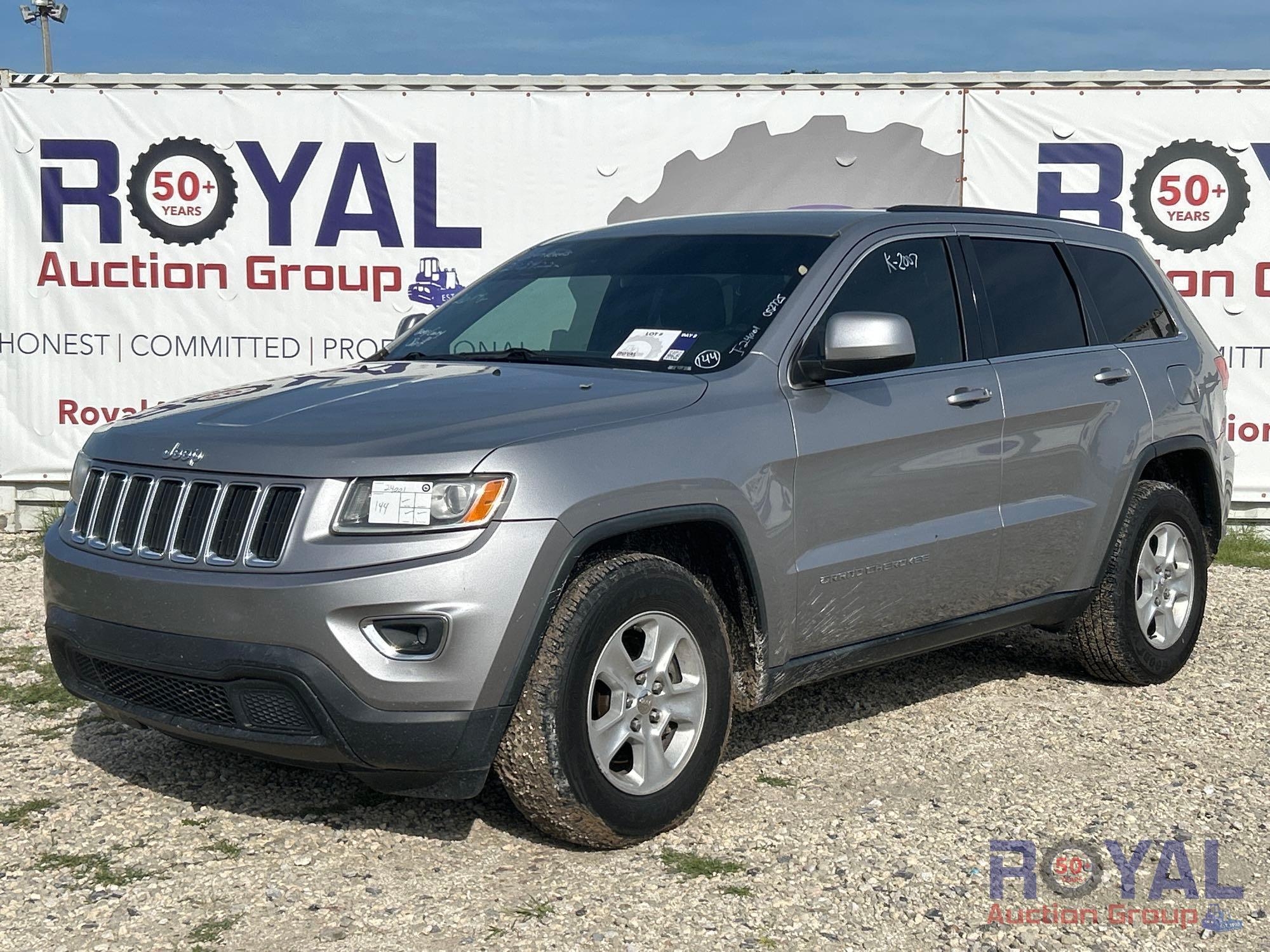 2014 Jeep Grand Cherokee Laredo SUV (A48082)