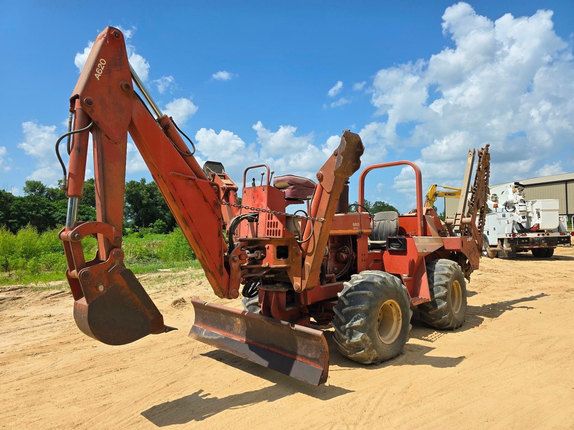 Ditch Witch 6510A Trencher - Deutz Diesel, Backhoe, Cable Plow, Front Blade (A50397)
