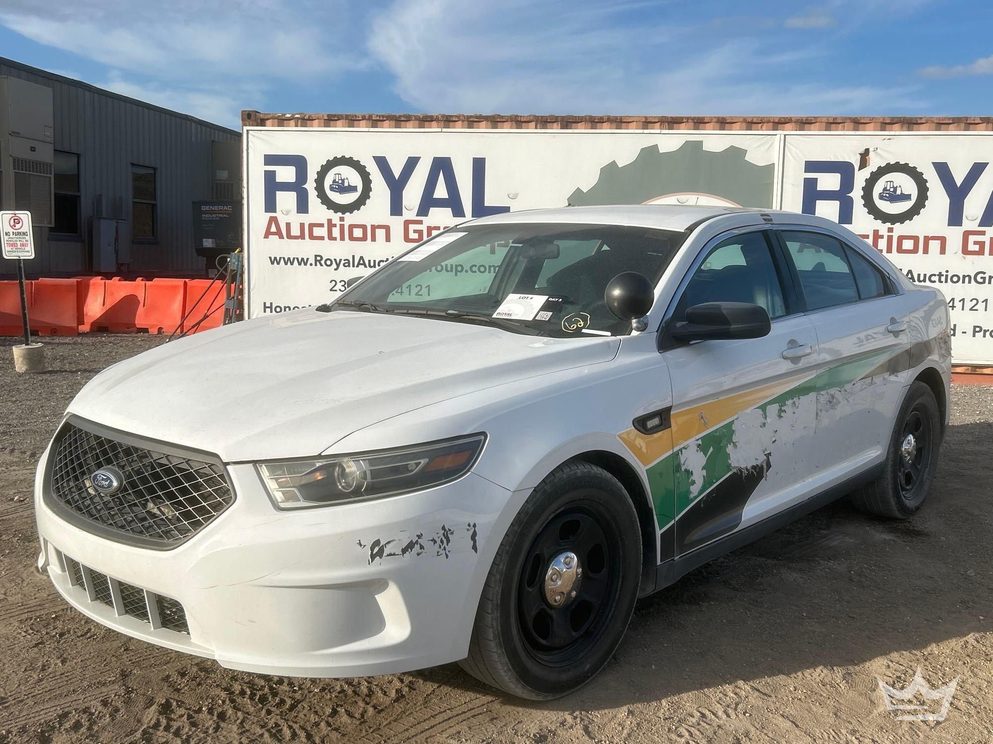 2014 Ford Taurus Sedan (A56859)
