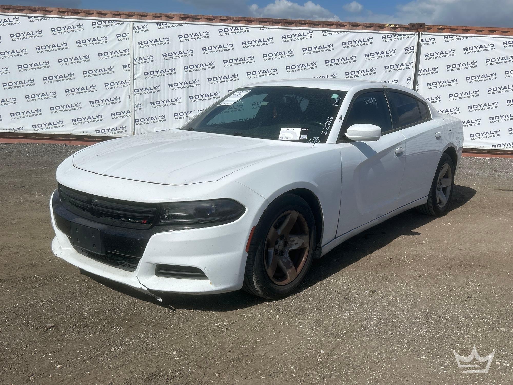 2017 Dodge Charger Sedan (A61574)