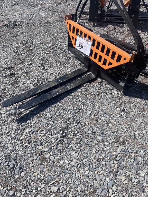 Landhonor HPF-11-3000G, 48" Heavy Duty Forks (A62679)