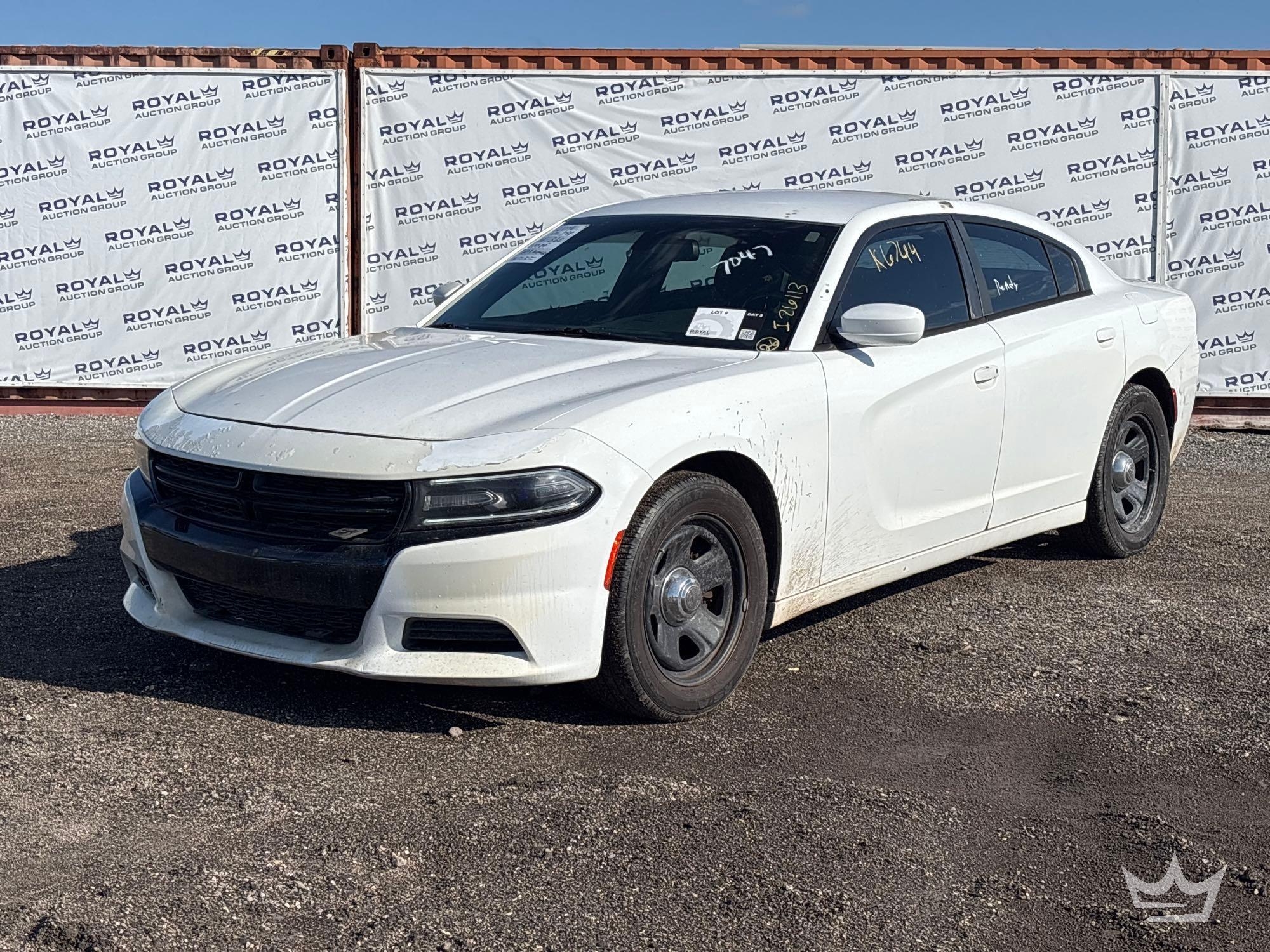 2016 Dodge Charger Sedan (A61574)