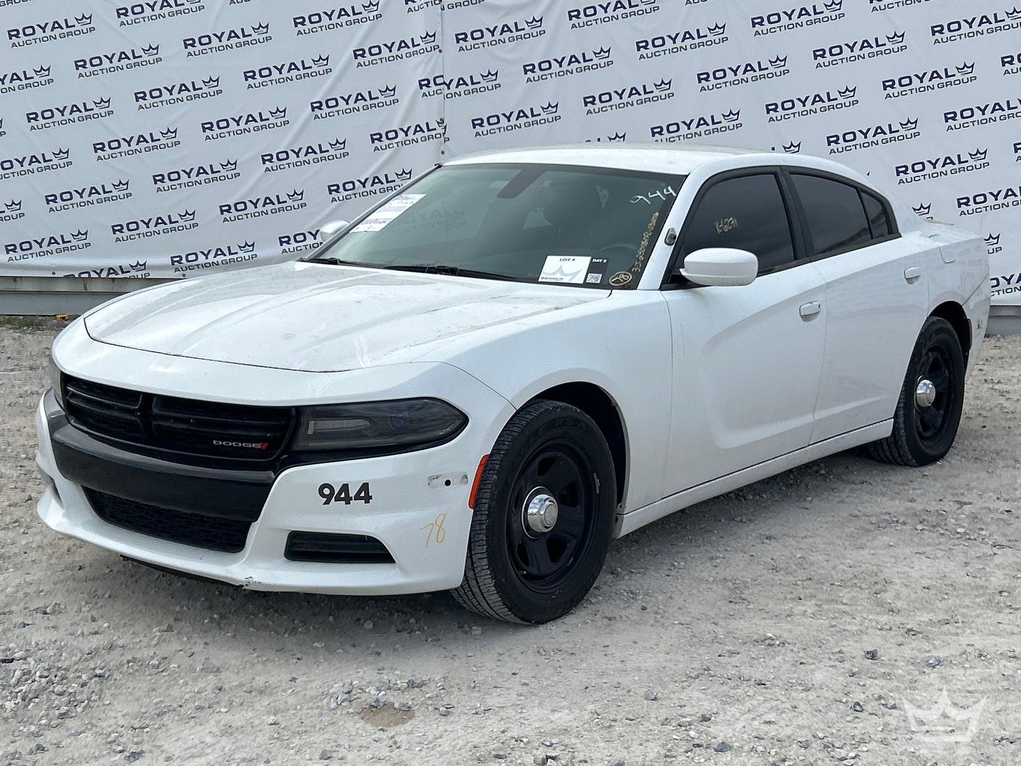 2016 Dodge Charger Sedan (A61574)
