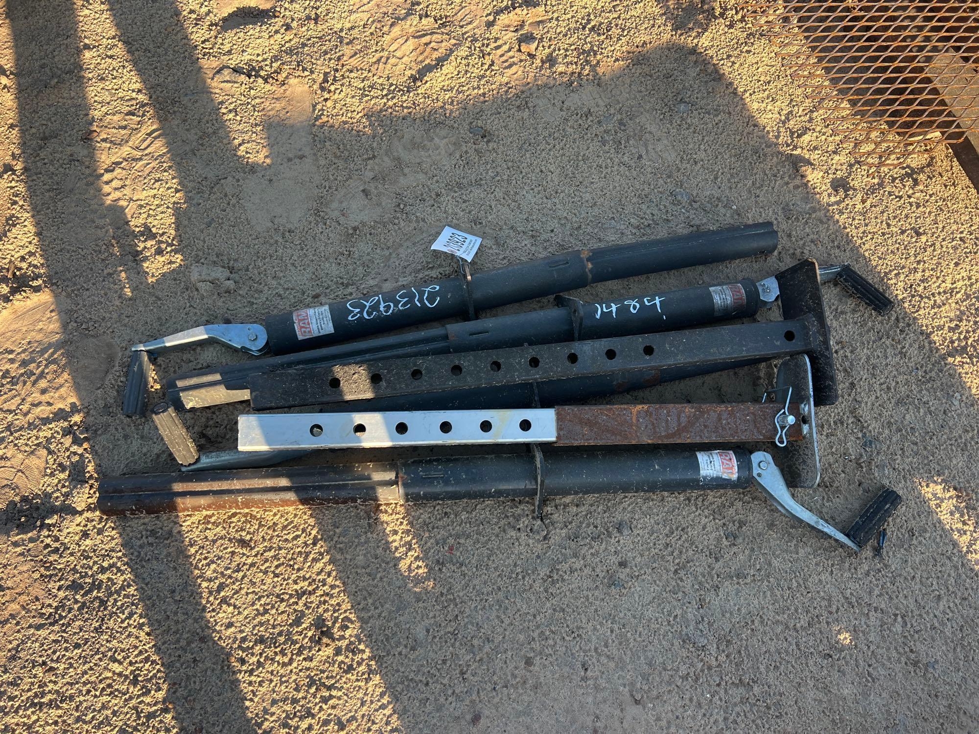 (4) RAM 2000 LB TRAILER JACKS (A64280)