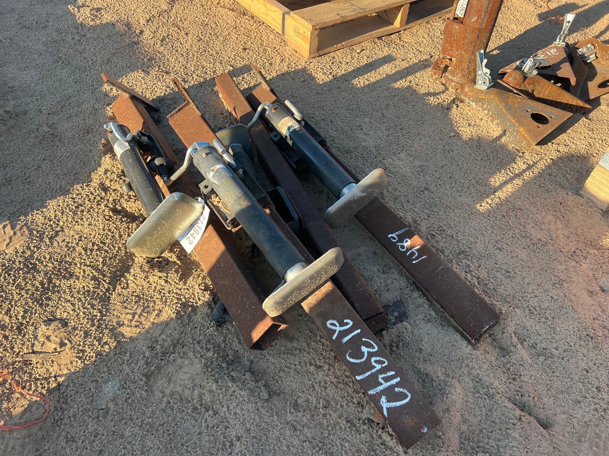 (4) MOUNTED 2000 LB TRAILER JACKS (A64280)