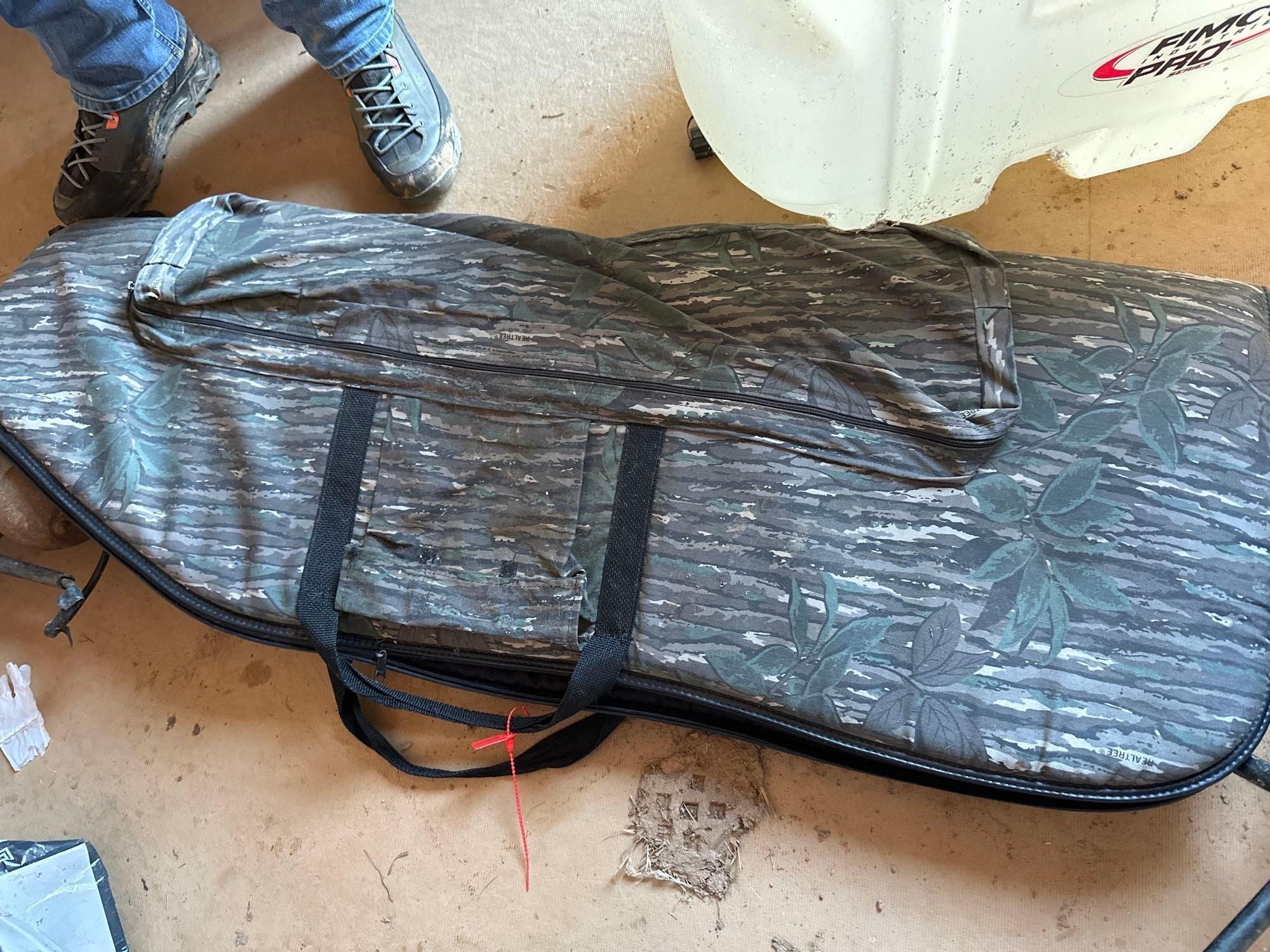 Bear Compound Bow (A57453)