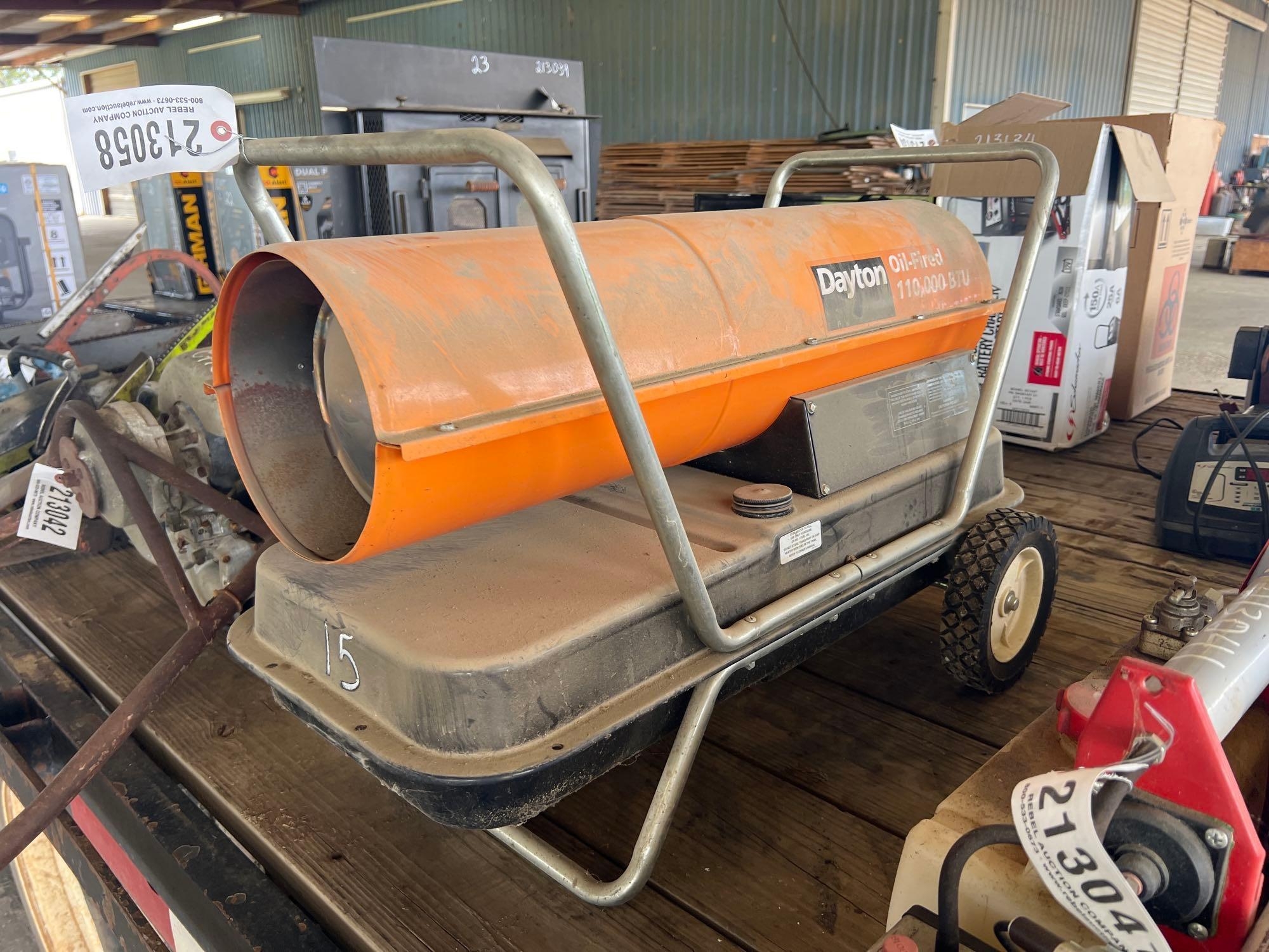 DAYTON 110,000 BTU OIL FIRED HEATER (A64276)